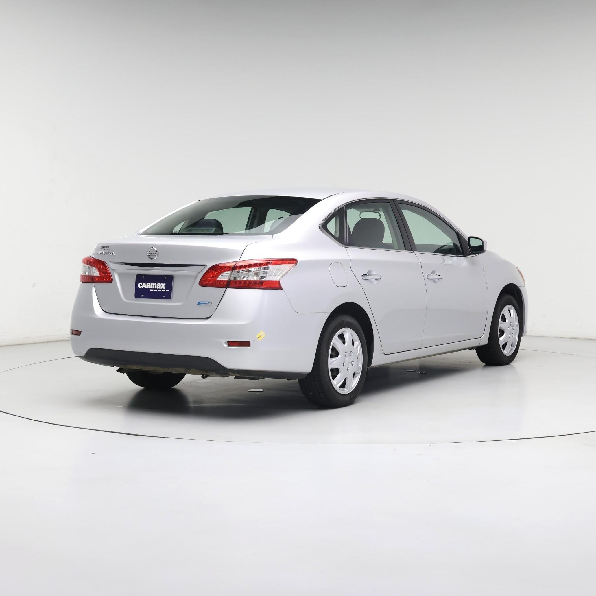 Thumbnail: 2014 Nissan Sentra - 8