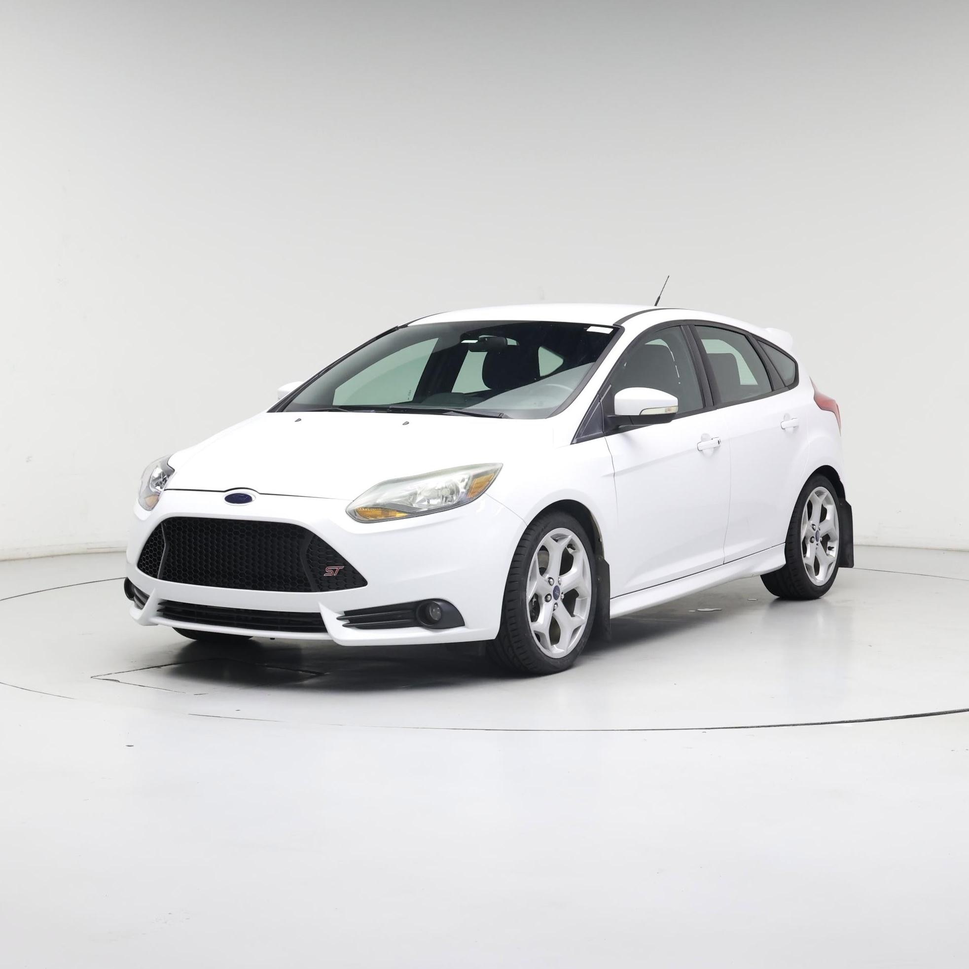 Thumbnail: 2014 Ford Focus - 4