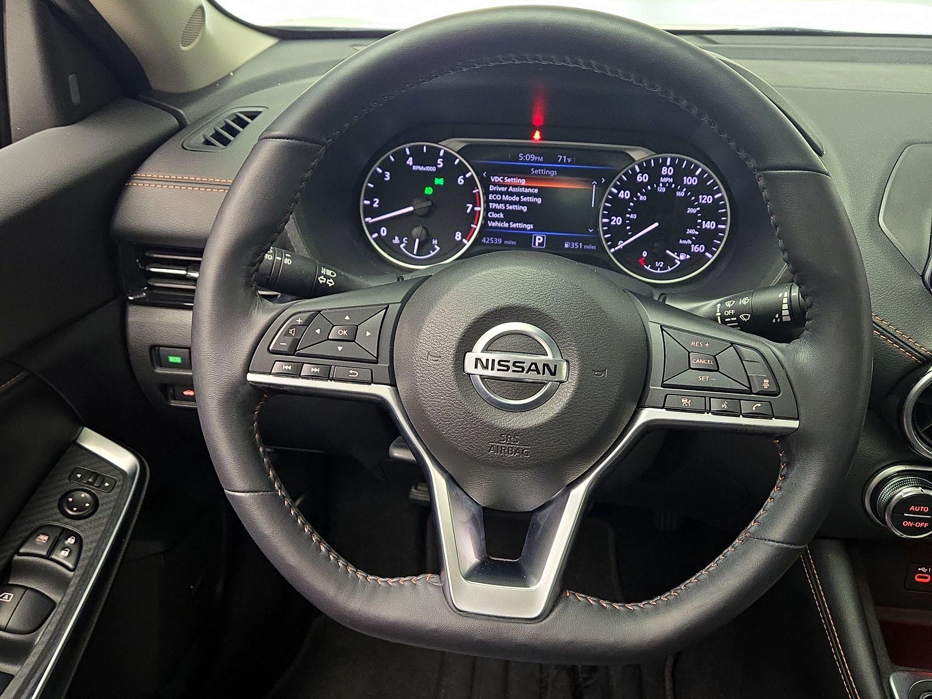 Thumbnail: 2021 Nissan Sentra - 10