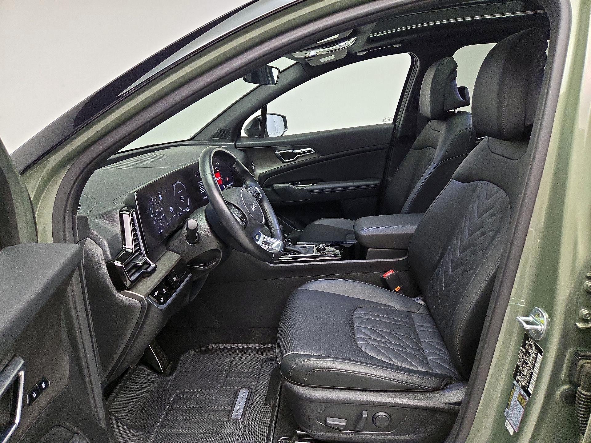 Thumbnail: 2023 Kia Sportage - 11