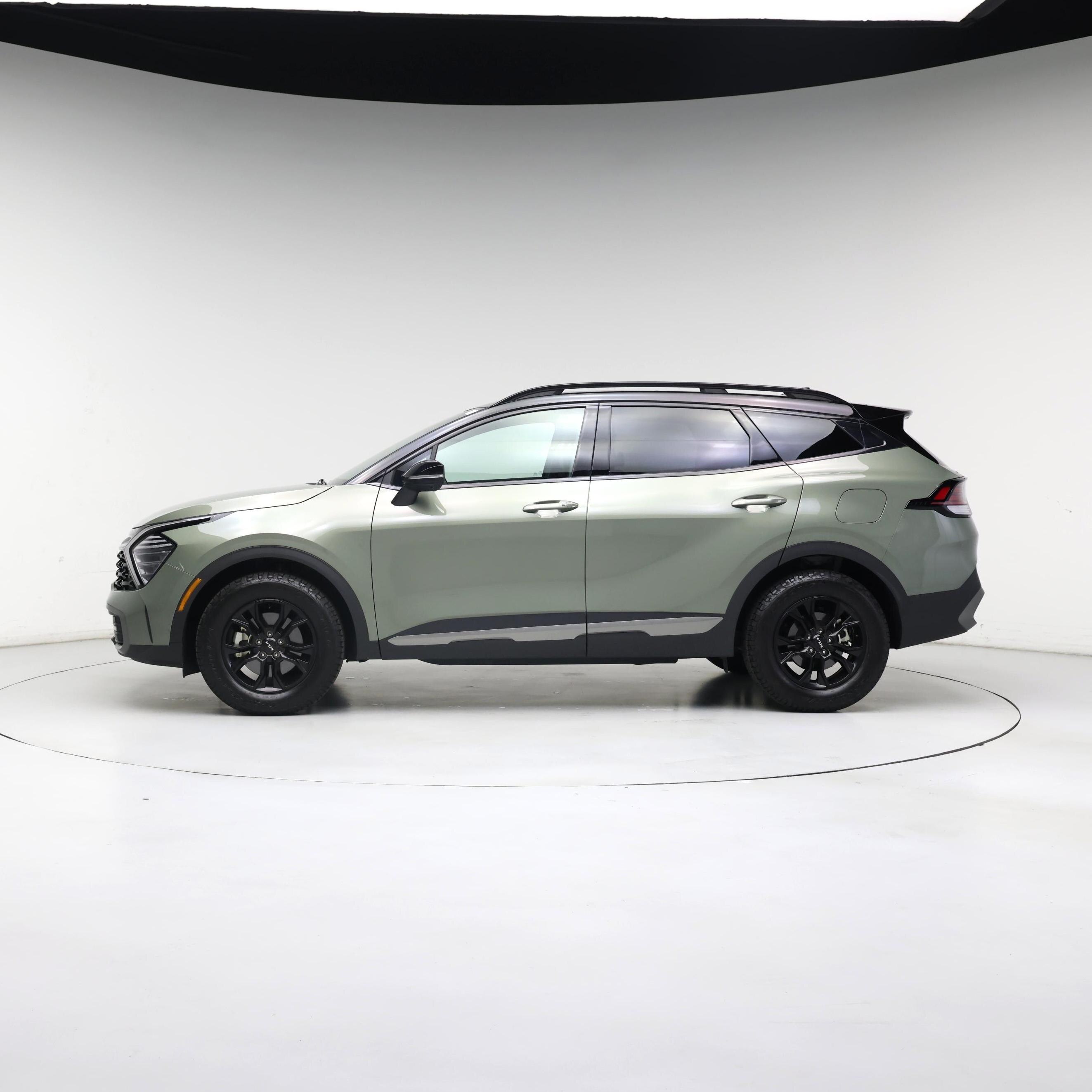 Thumbnail: 2023 Kia Sportage - 3