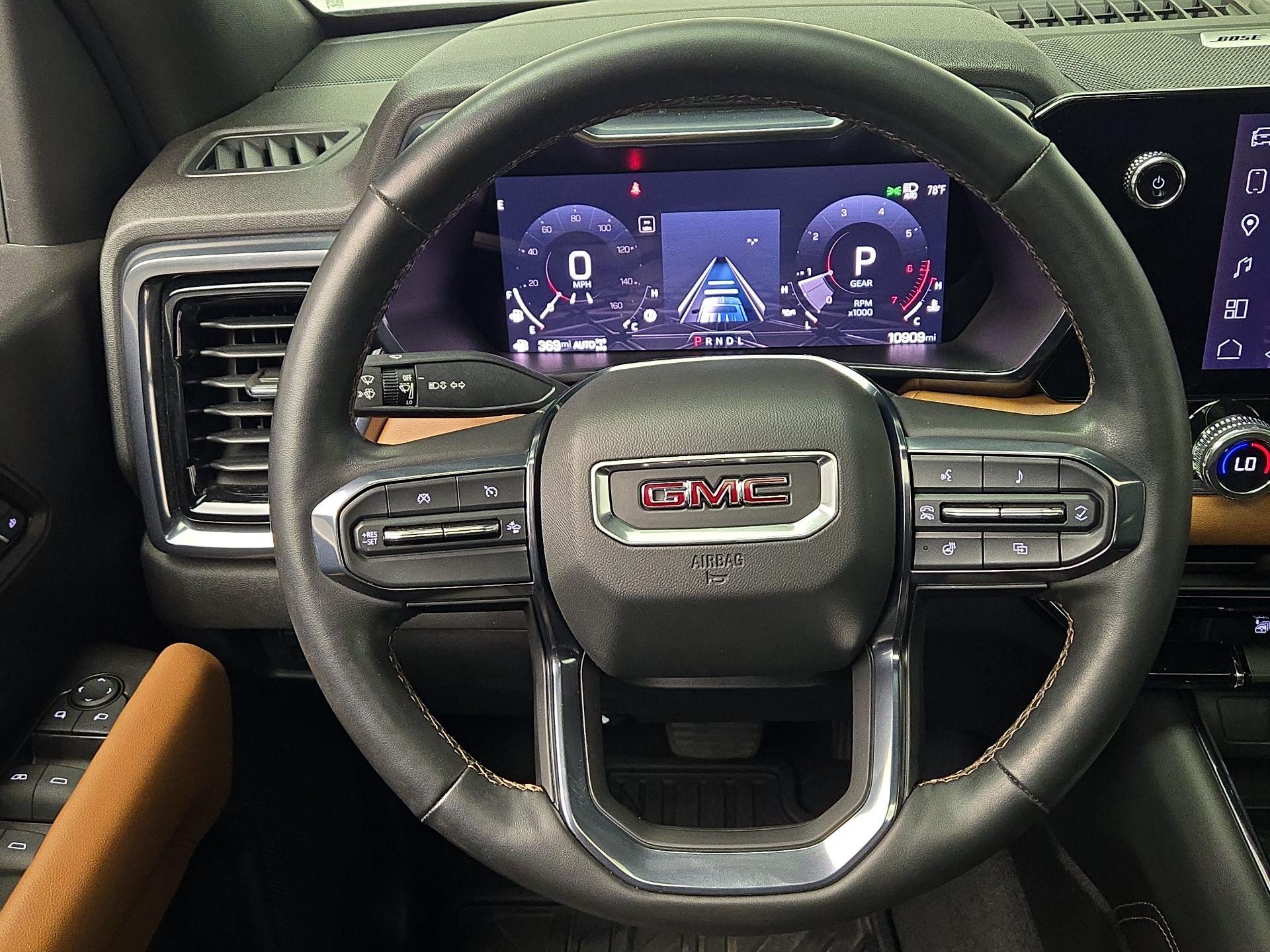 Thumbnail: 2024 GMC Canyon - 10