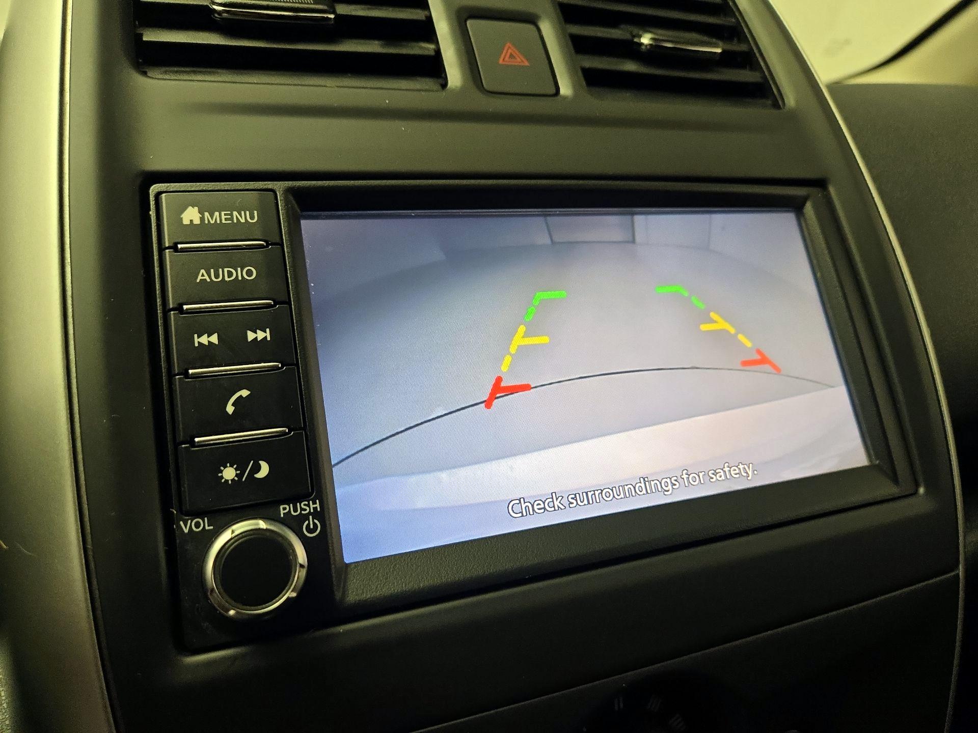 Thumbnail: 2019 Nissan Versa Note - 14