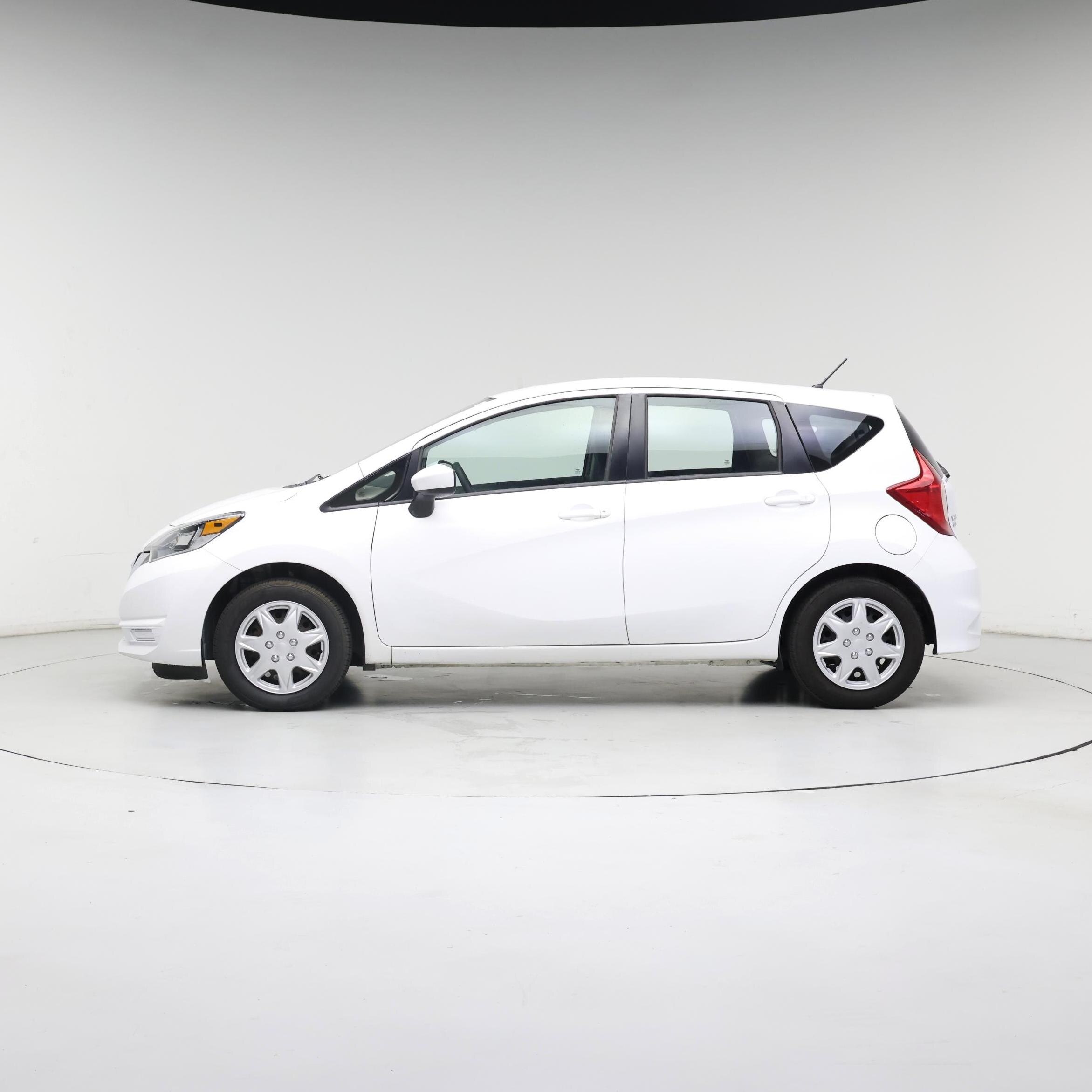 Thumbnail: 2019 Nissan Versa Note - 3