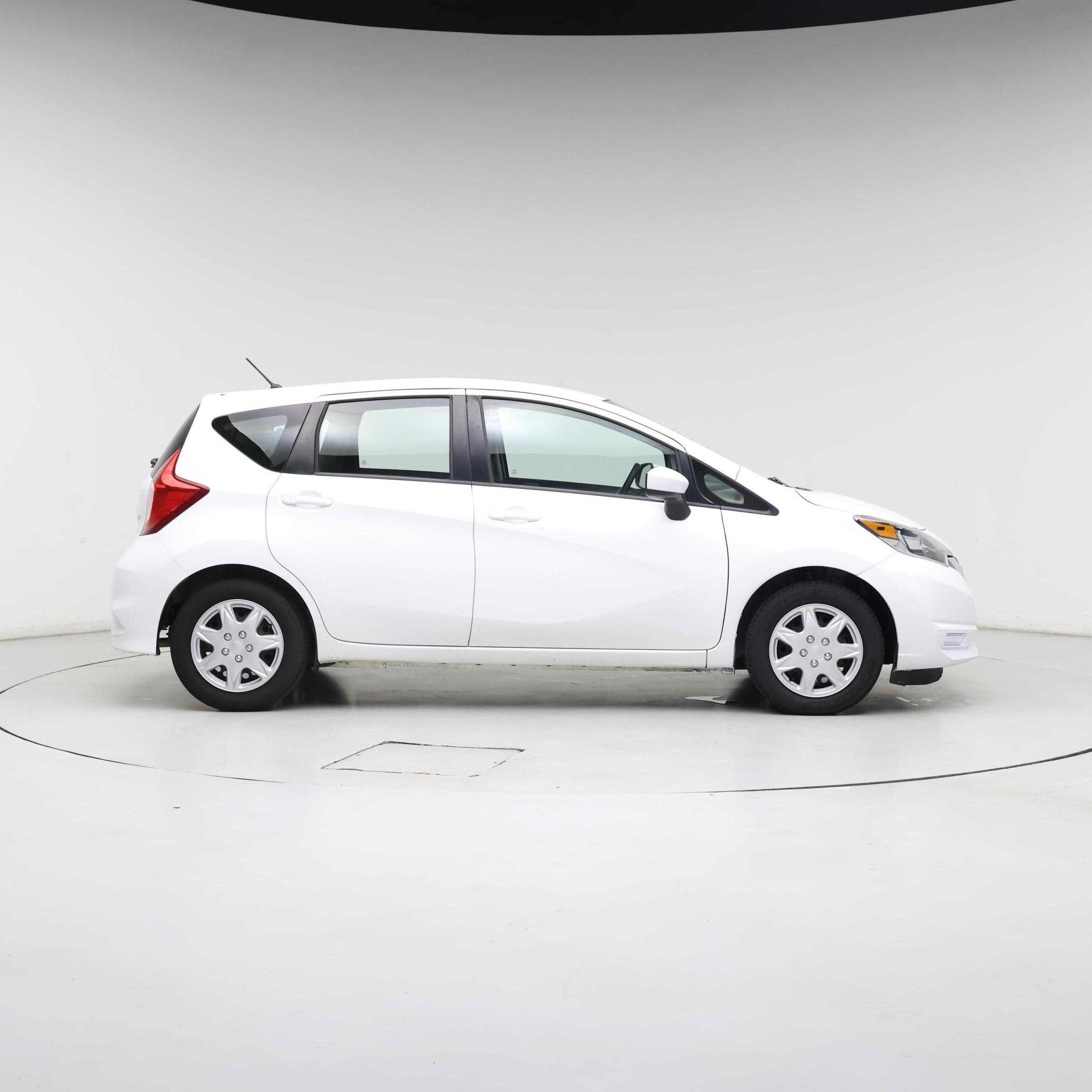 Thumbnail: 2019 Nissan Versa Note - 7