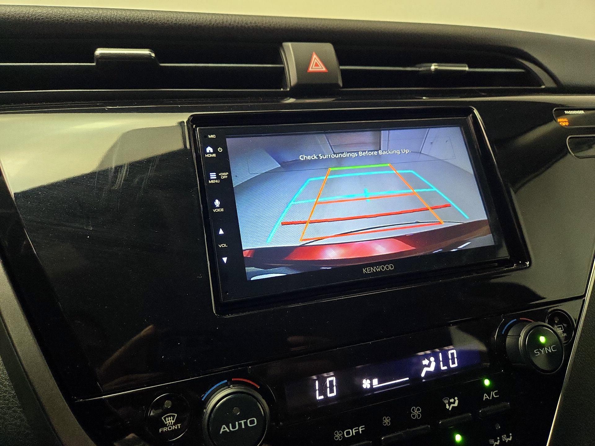 Thumbnail: 2018 Toyota Camry - 14