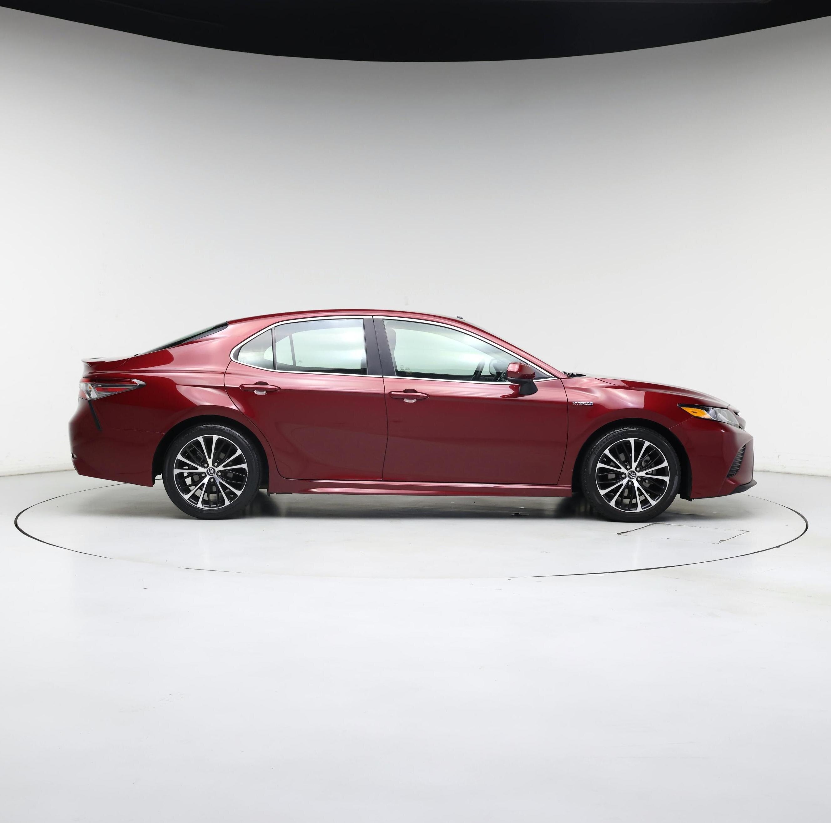 Thumbnail: 2018 Toyota Camry - 7