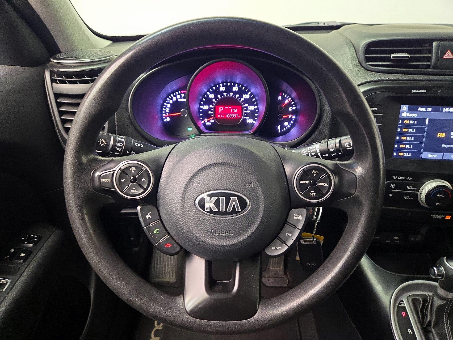 Thumbnail: 2019 Kia Soul - 10