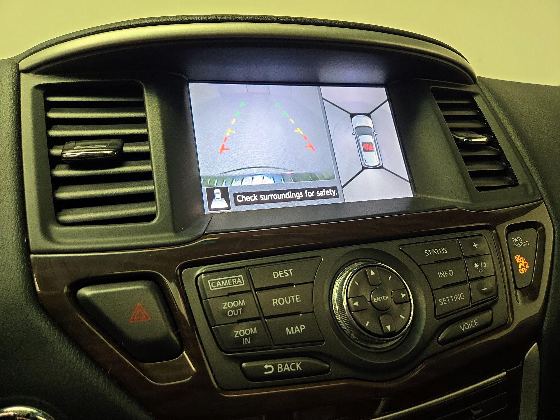 Thumbnail: 2015 Nissan Pathfinder - 15