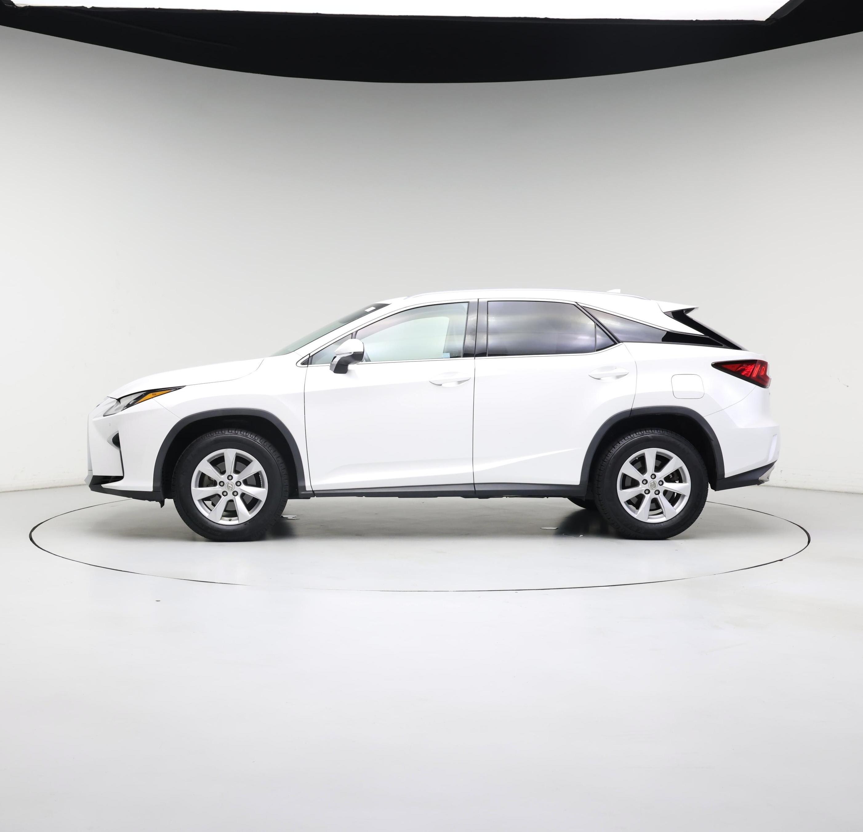 Thumbnail: 2017 Lexus RX - 3
