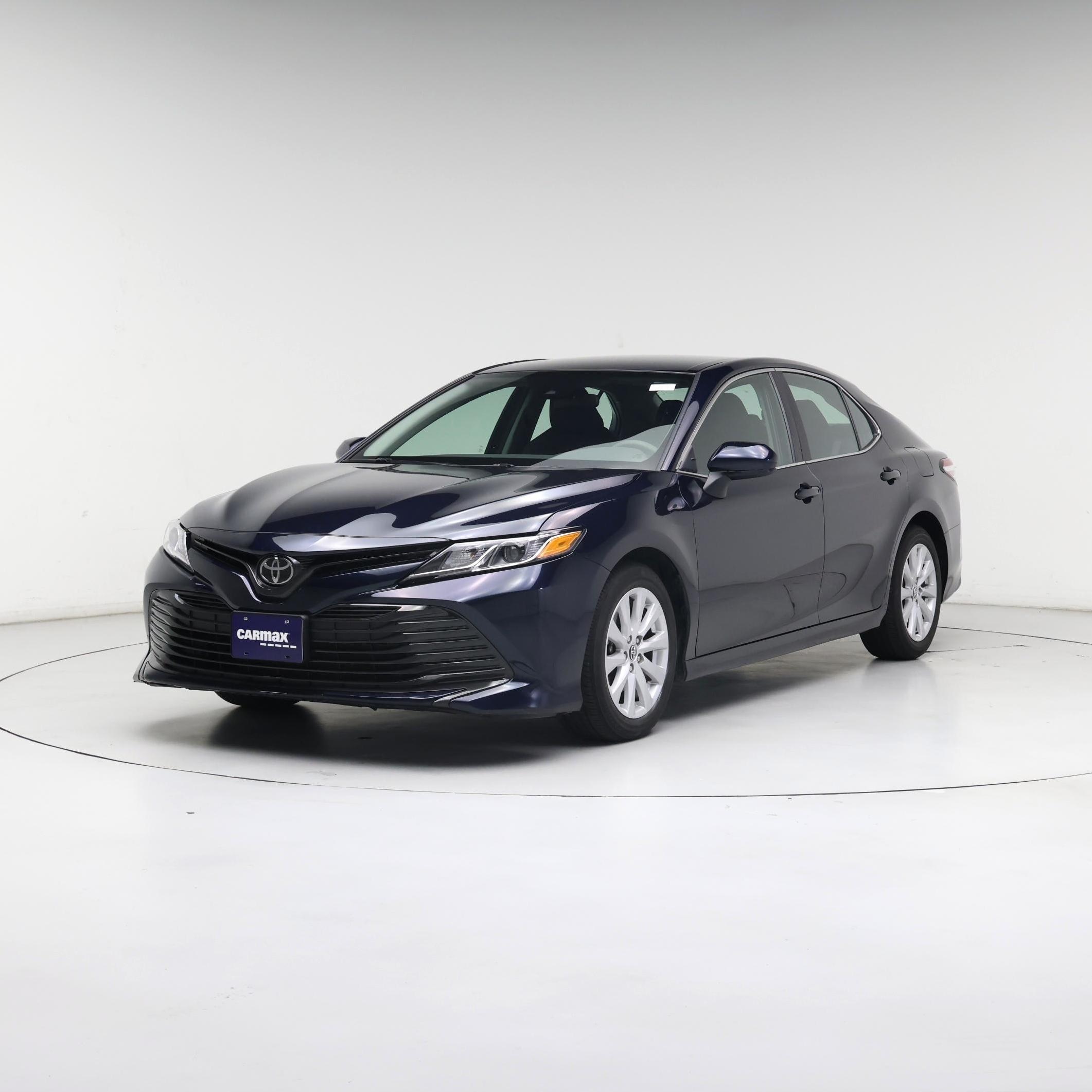 Thumbnail: 2020 Toyota Camry - 4