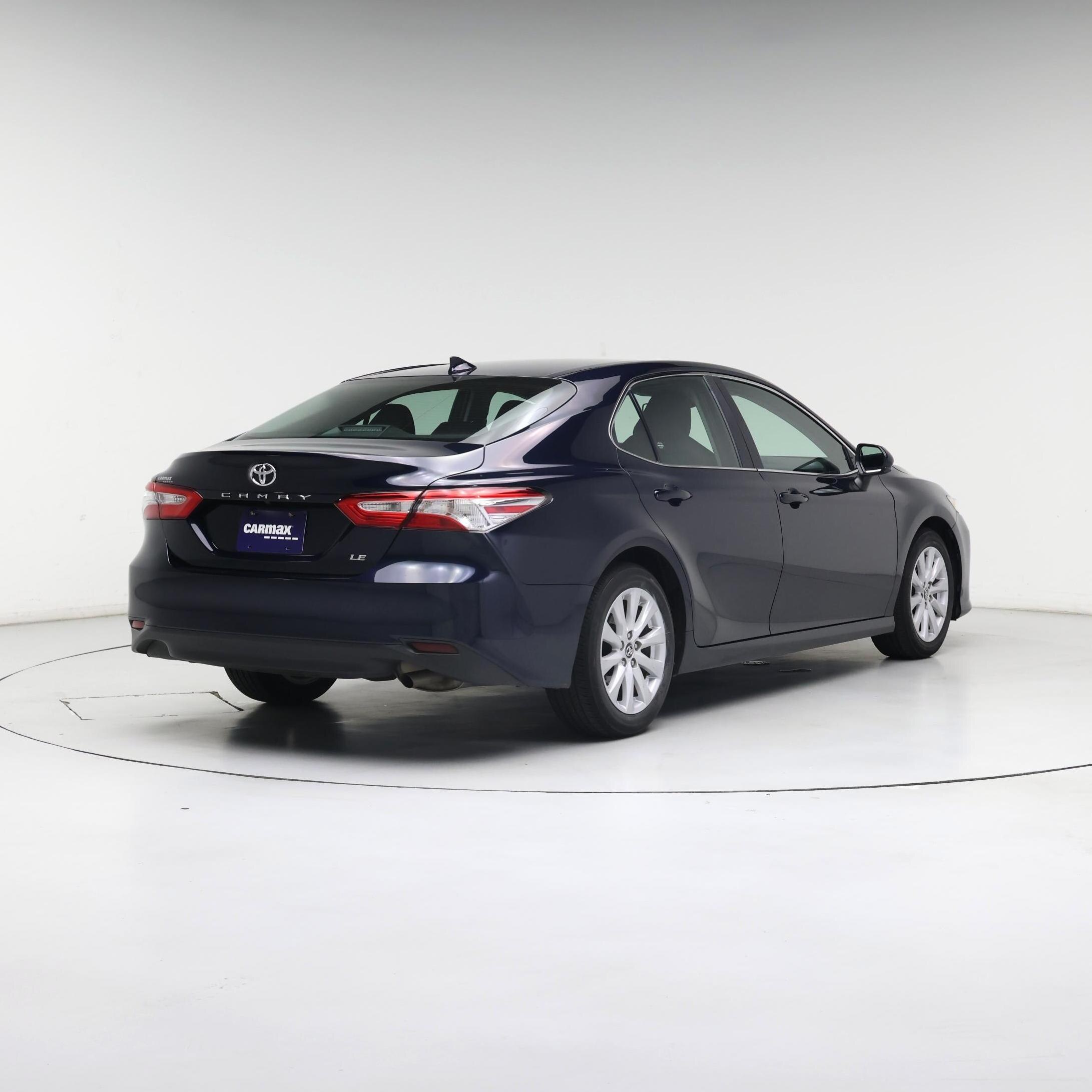 Thumbnail: 2020 Toyota Camry - 8