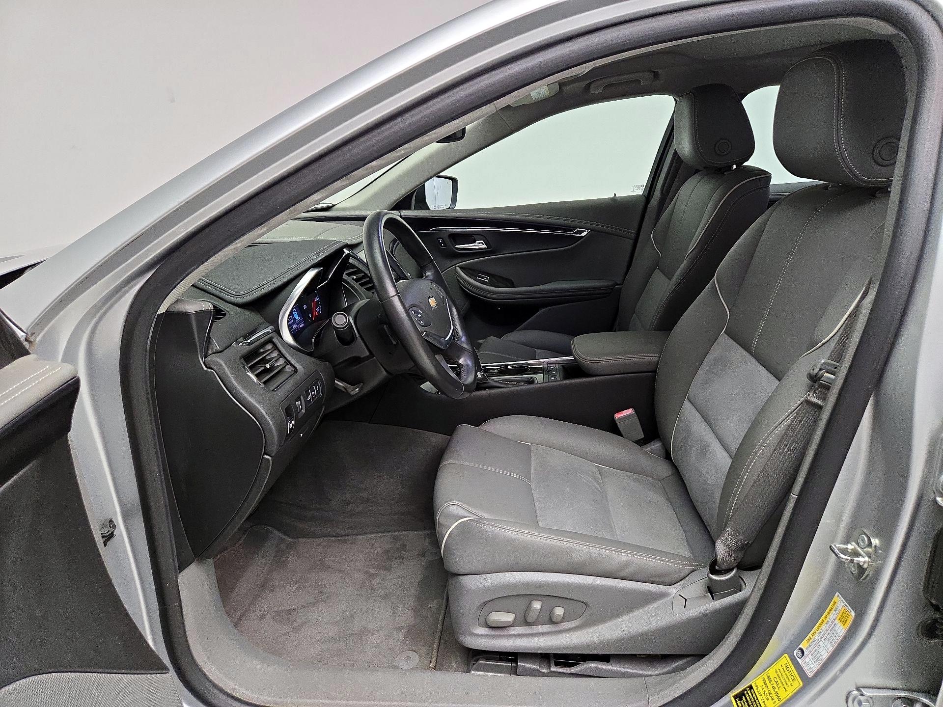 Thumbnail: 2015 Chevrolet Impala - 11