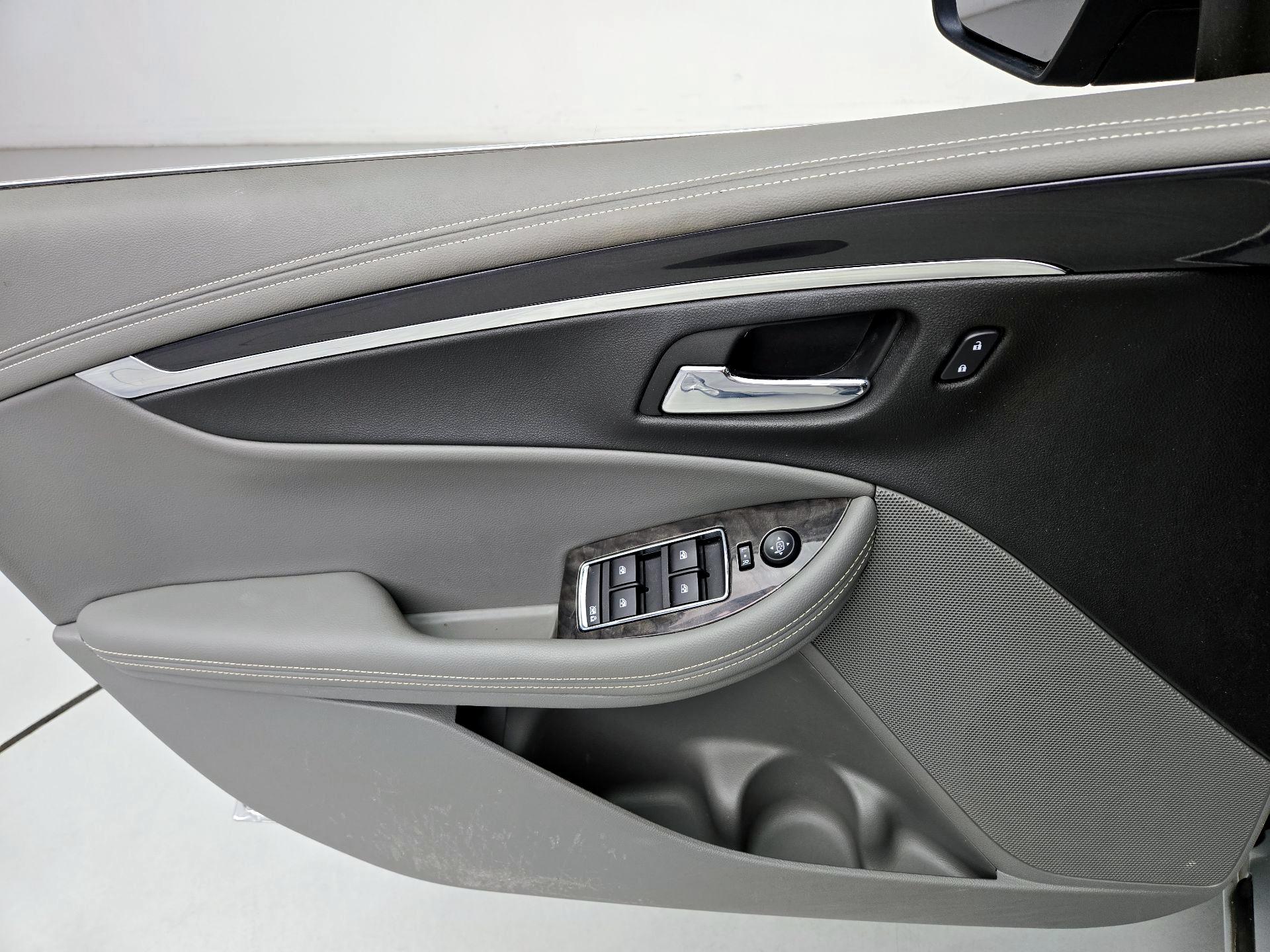 Thumbnail: 2015 Chevrolet Impala - 12