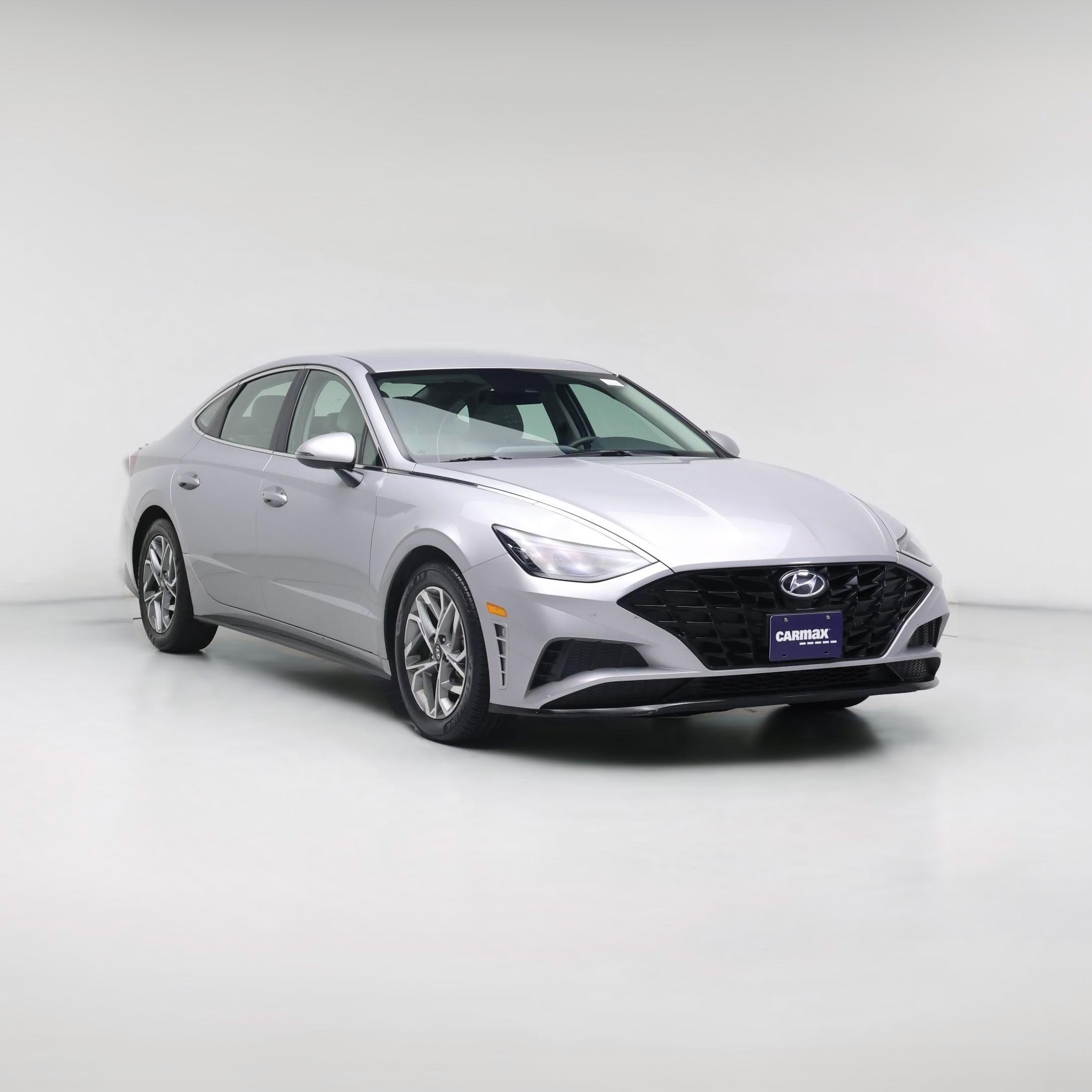Thumbnail: 2023 Hyundai Sonata - 1