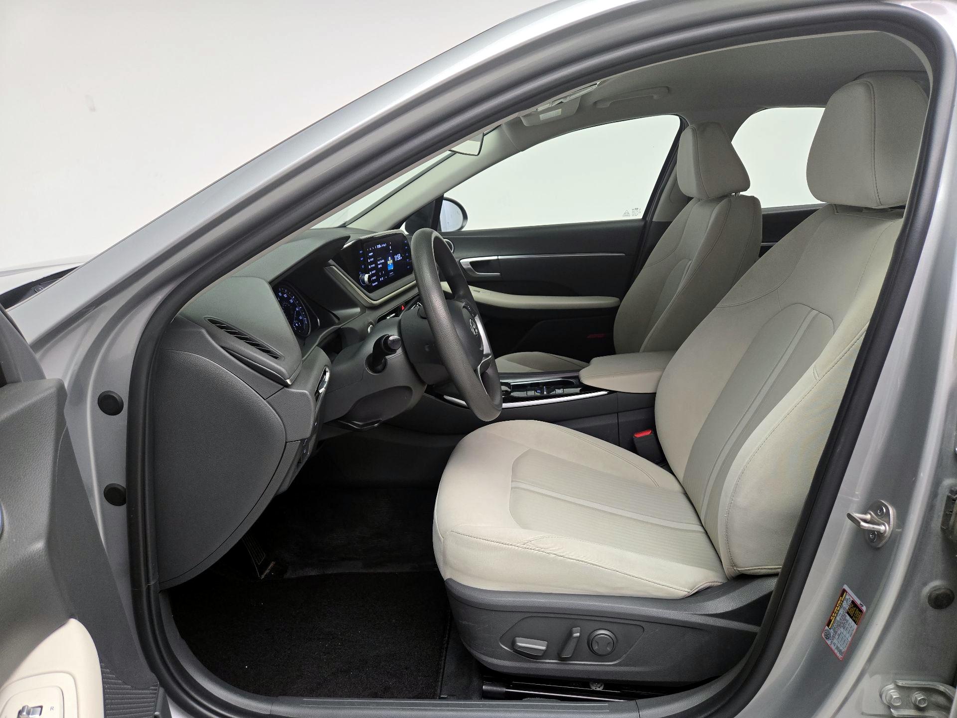 Thumbnail: 2023 Hyundai Sonata - 11