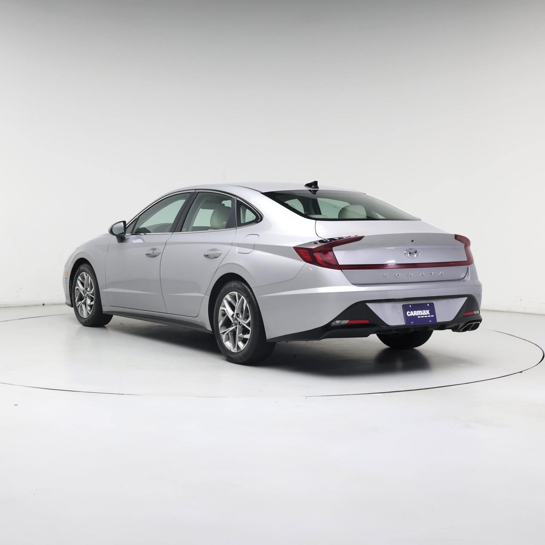 Thumbnail: 2023 Hyundai Sonata - 2