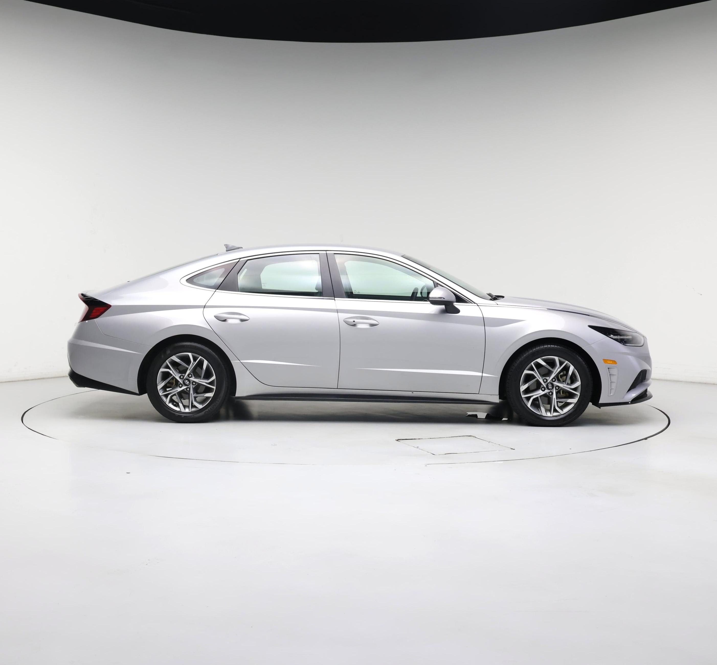 Thumbnail: 2023 Hyundai Sonata - 7
