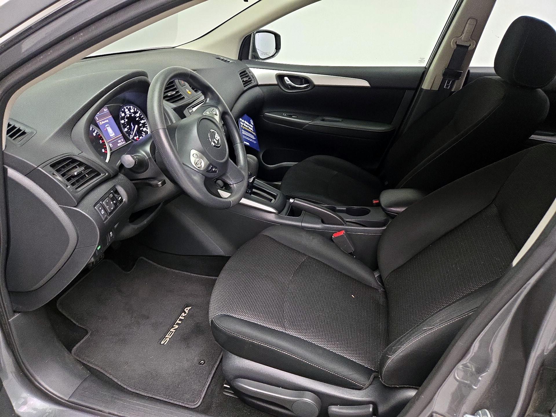 Thumbnail: 2019 Nissan Sentra - 11