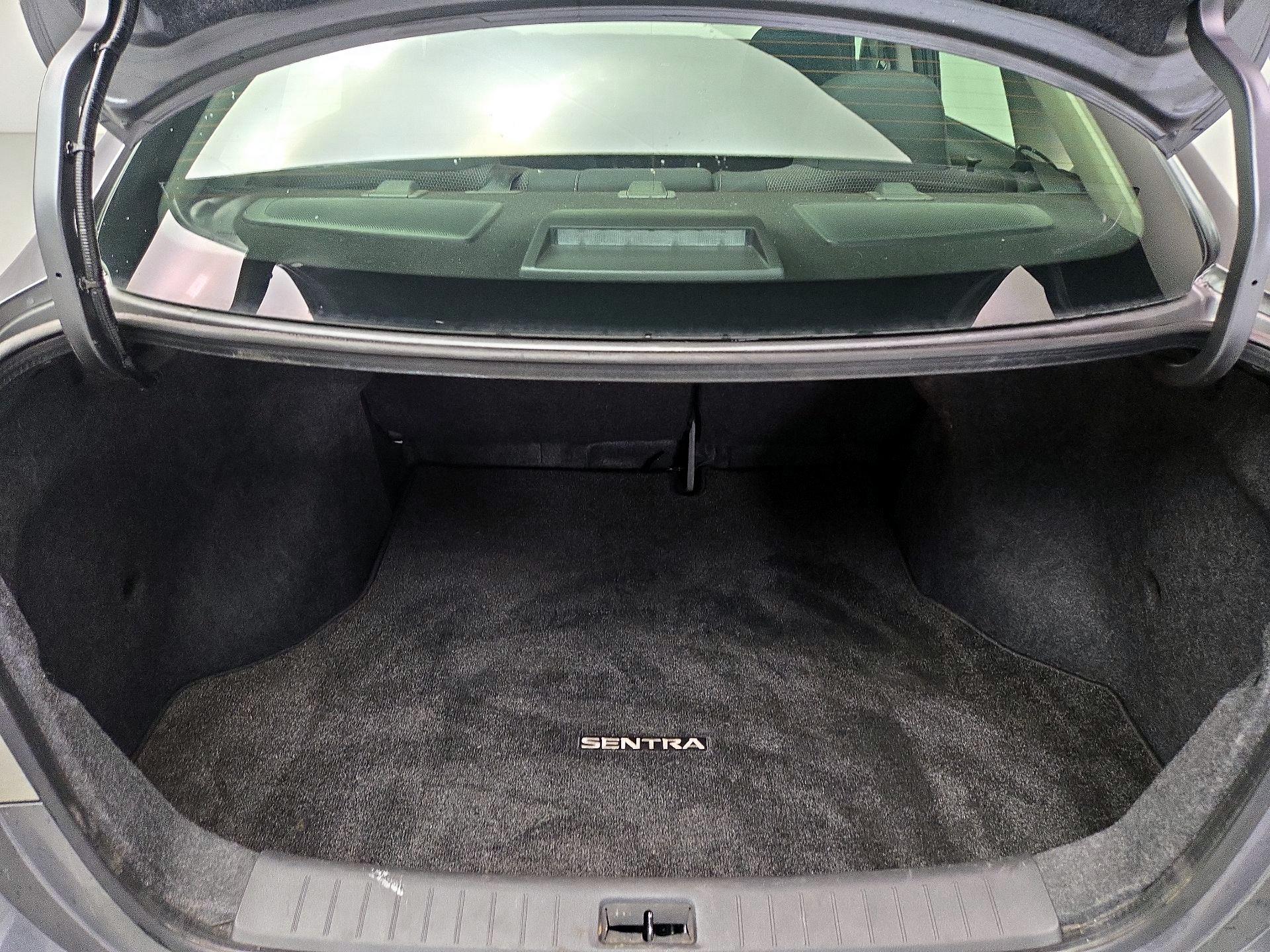 Thumbnail: 2019 Nissan Sentra - 20