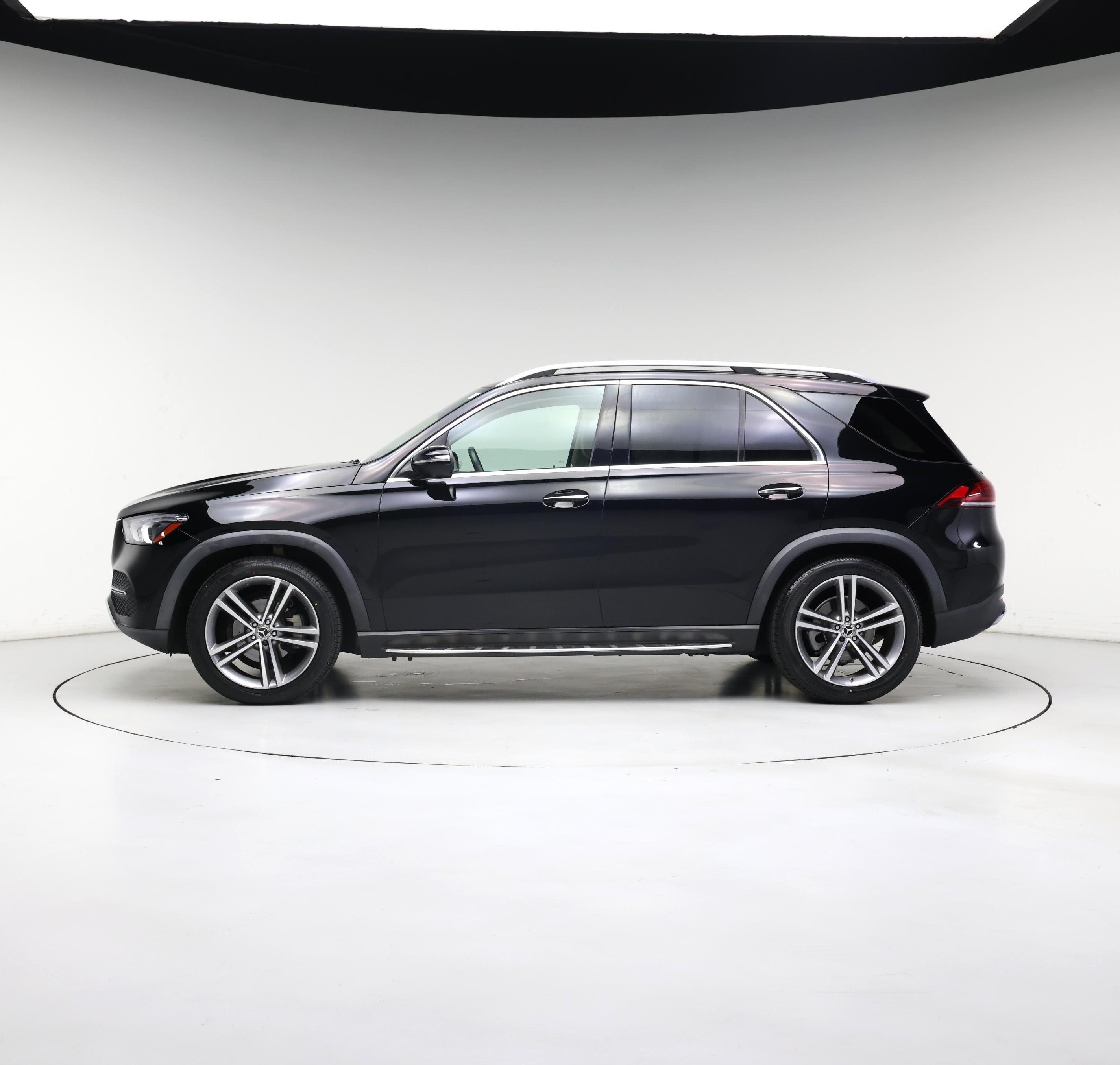 Thumbnail: 2021 Mercedes-Benz GLE - 3