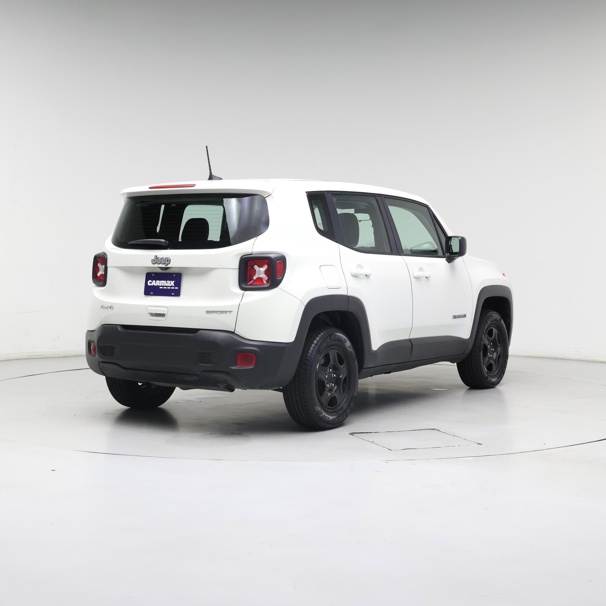 Thumbnail: 2022 Jeep Renegade - 8