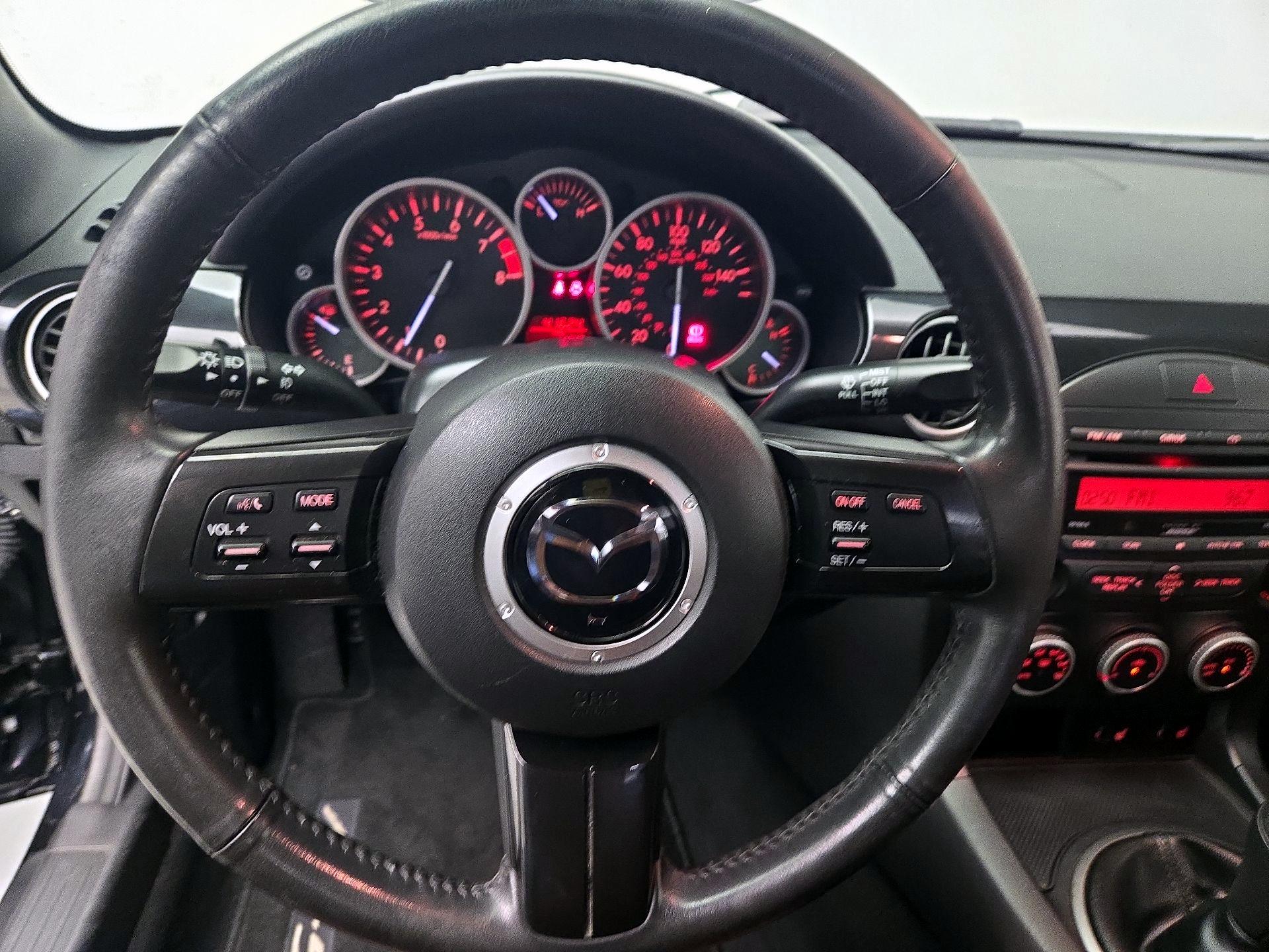 Thumbnail: 2015 Mazda MX-5 Miata - 10