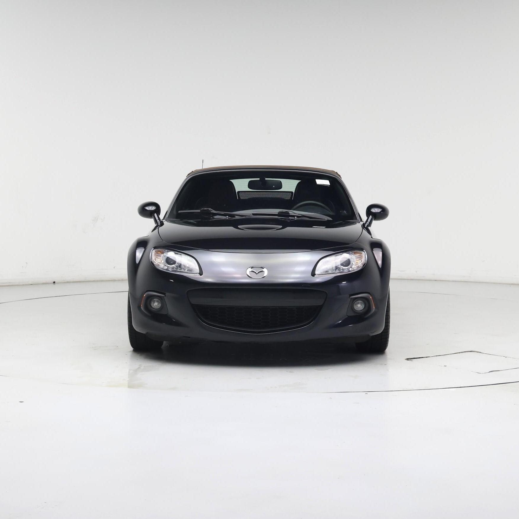 Thumbnail: 2015 Mazda MX-5 Miata - 5
