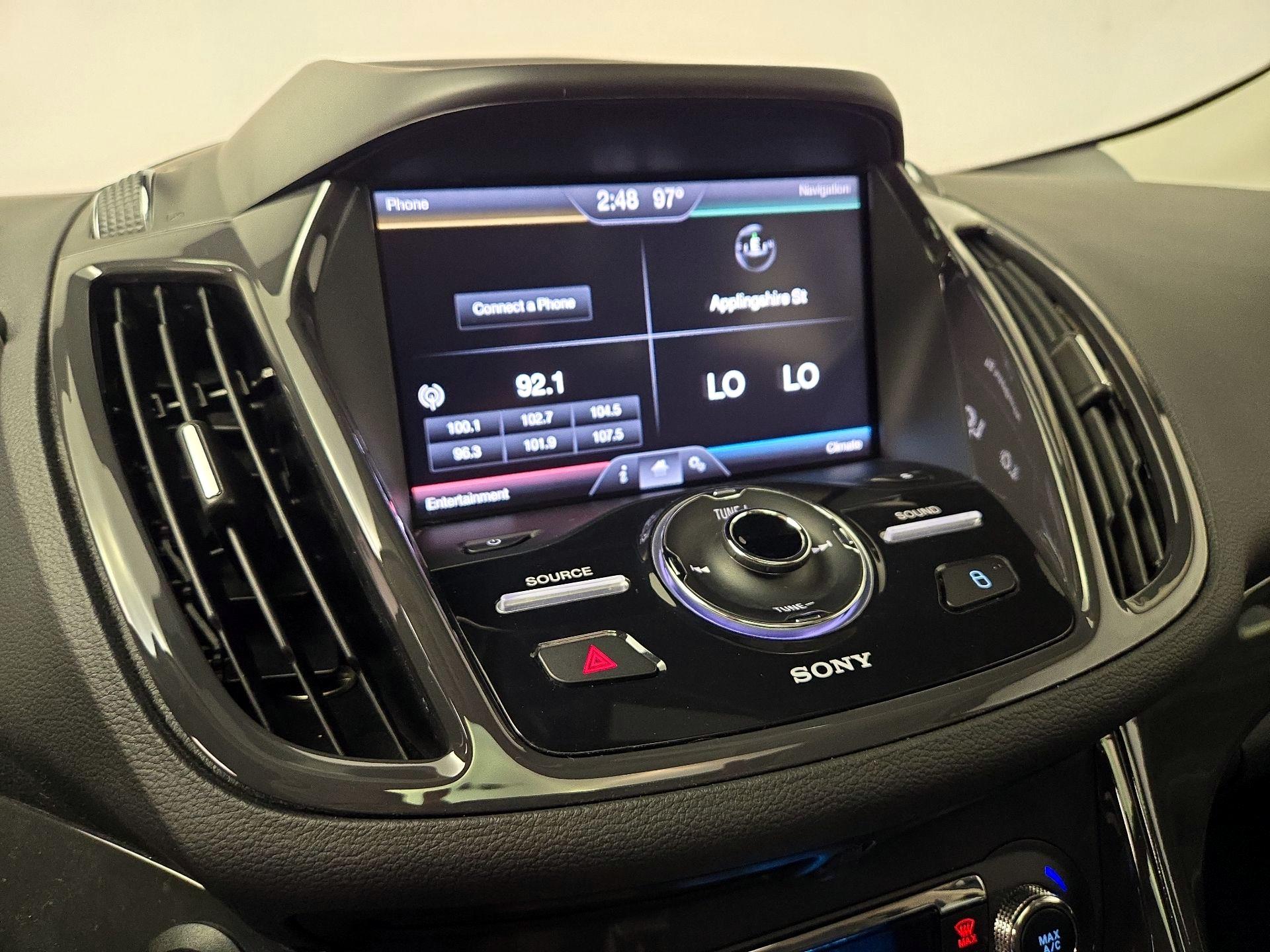 Thumbnail: 2015 Ford Escape - 16