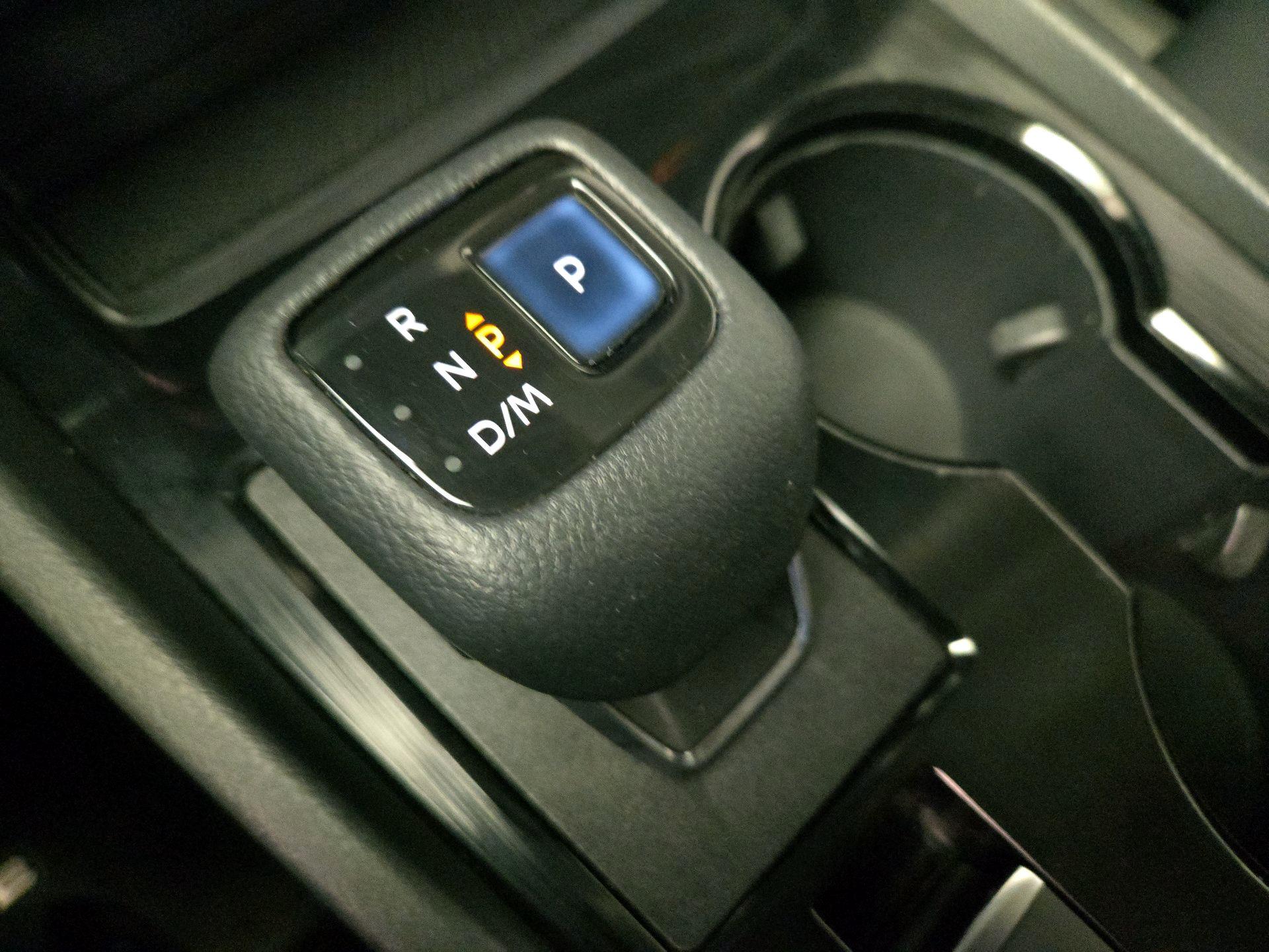 Thumbnail: 2021 Nissan Rogue - 17