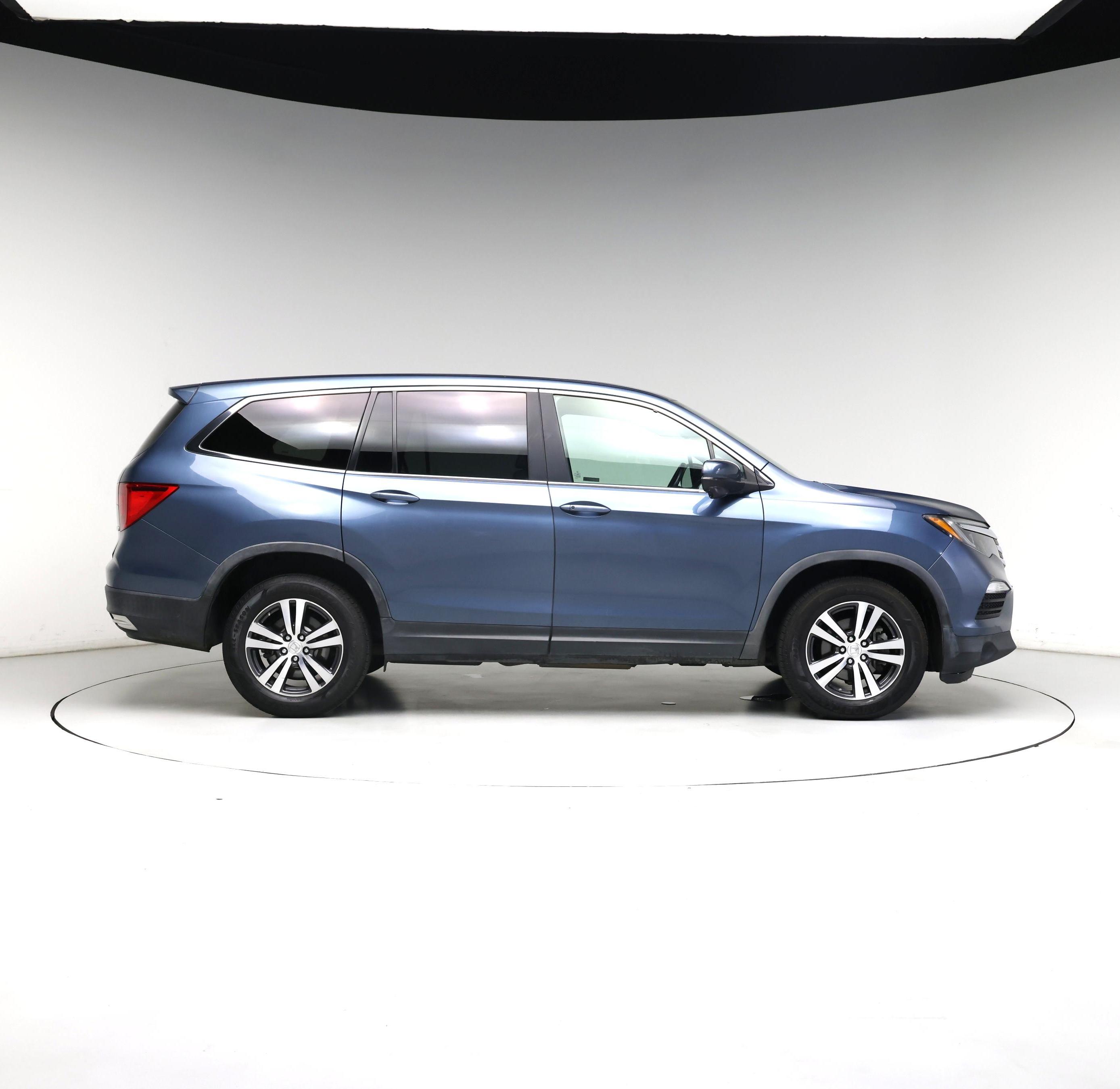 Thumbnail: 2018 Honda Pilot - 7