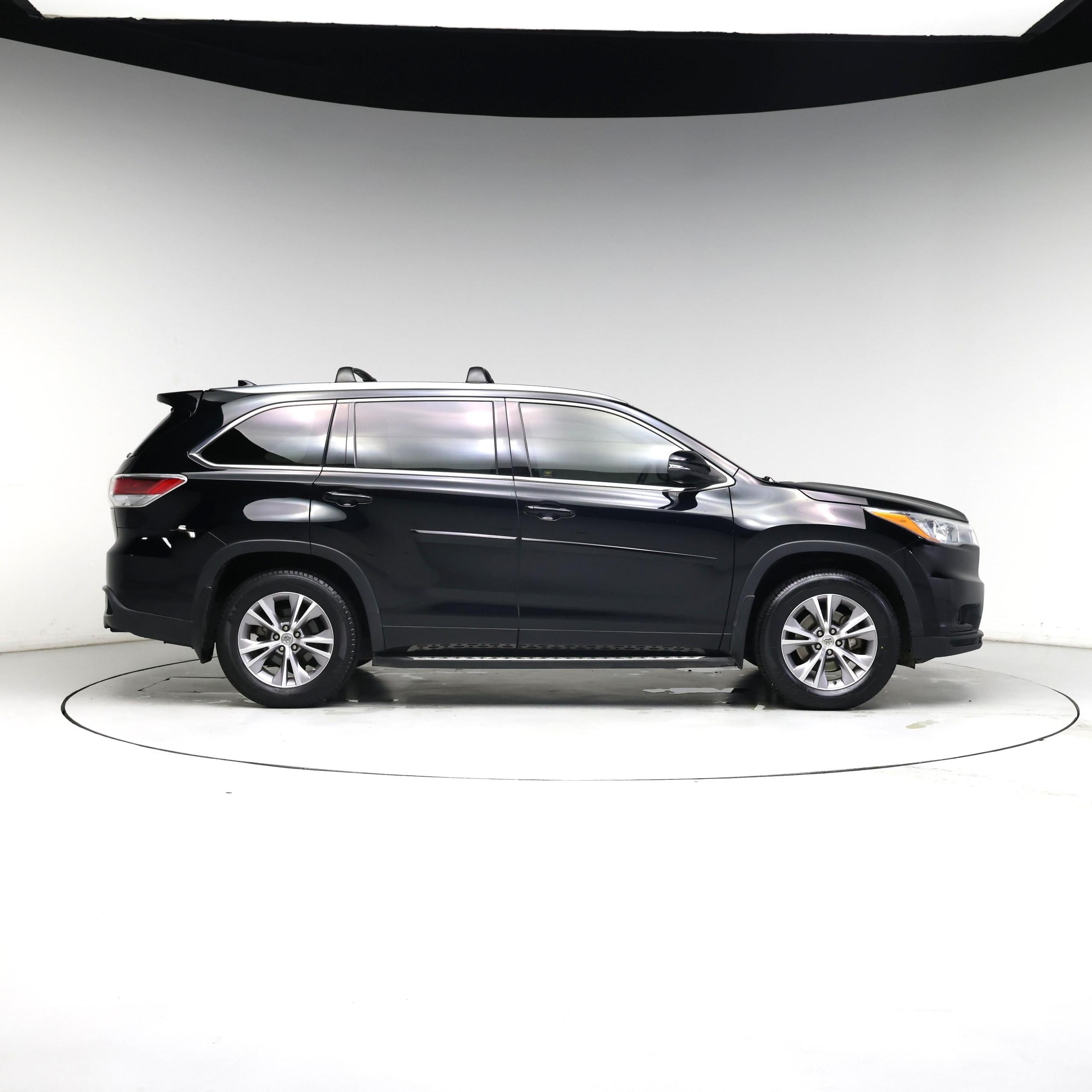 Thumbnail: 2015 Toyota Highlander - 7
