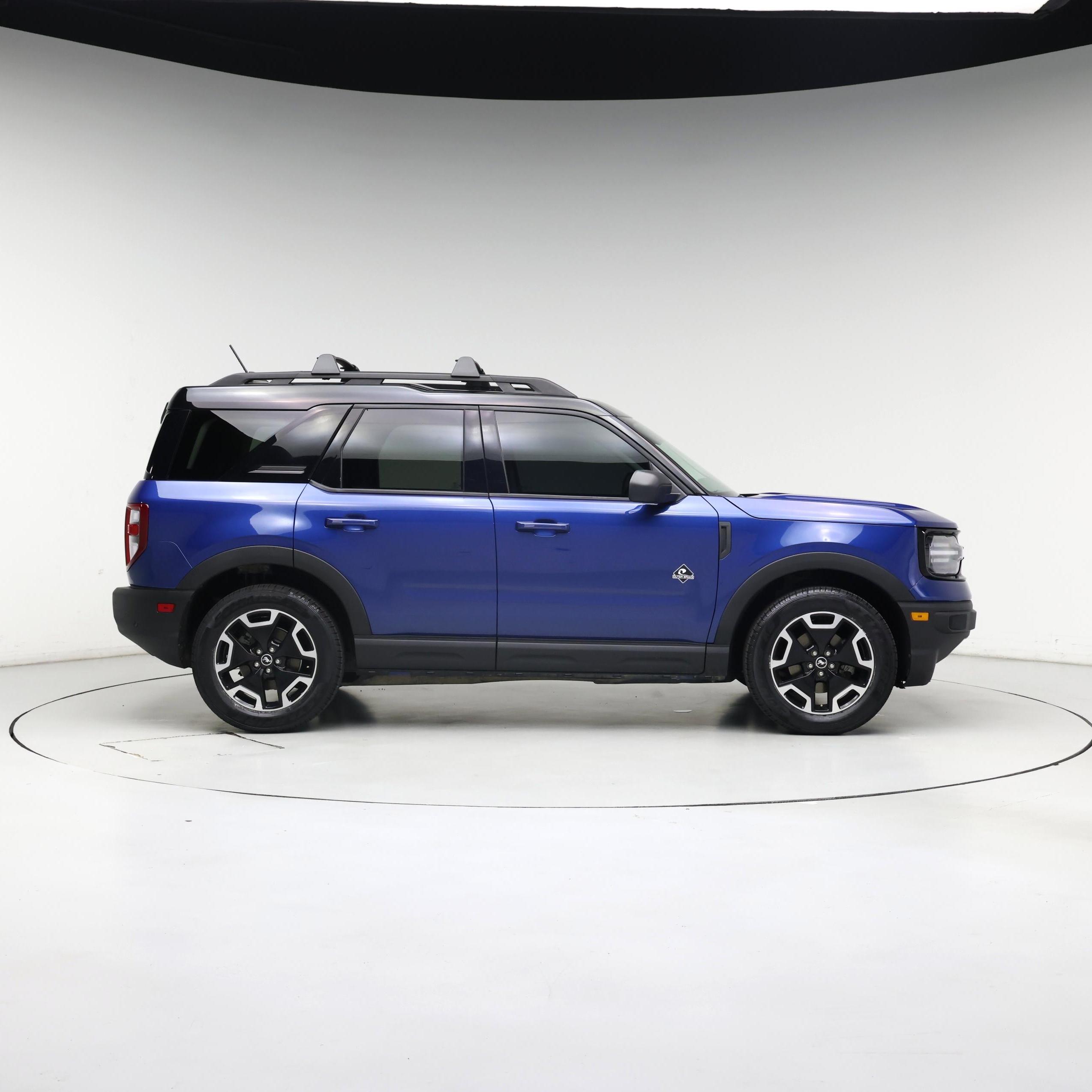 Thumbnail: 2023 Ford Bronco Sport - 7