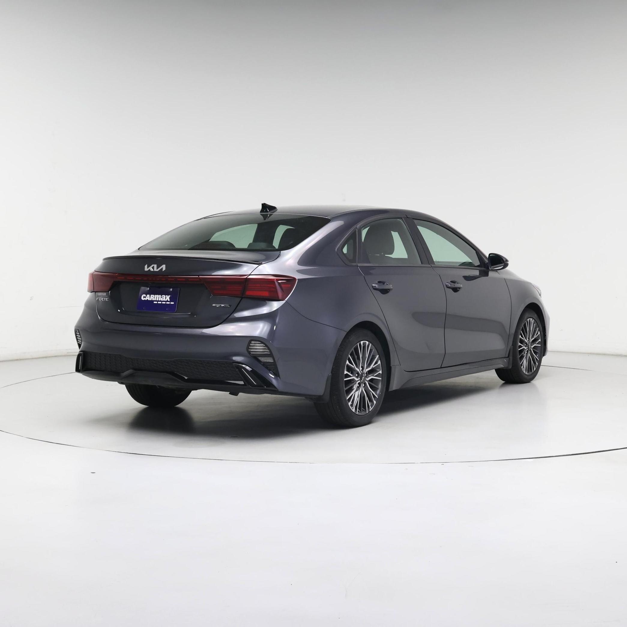 Thumbnail: 2024 Kia Forte - 8
