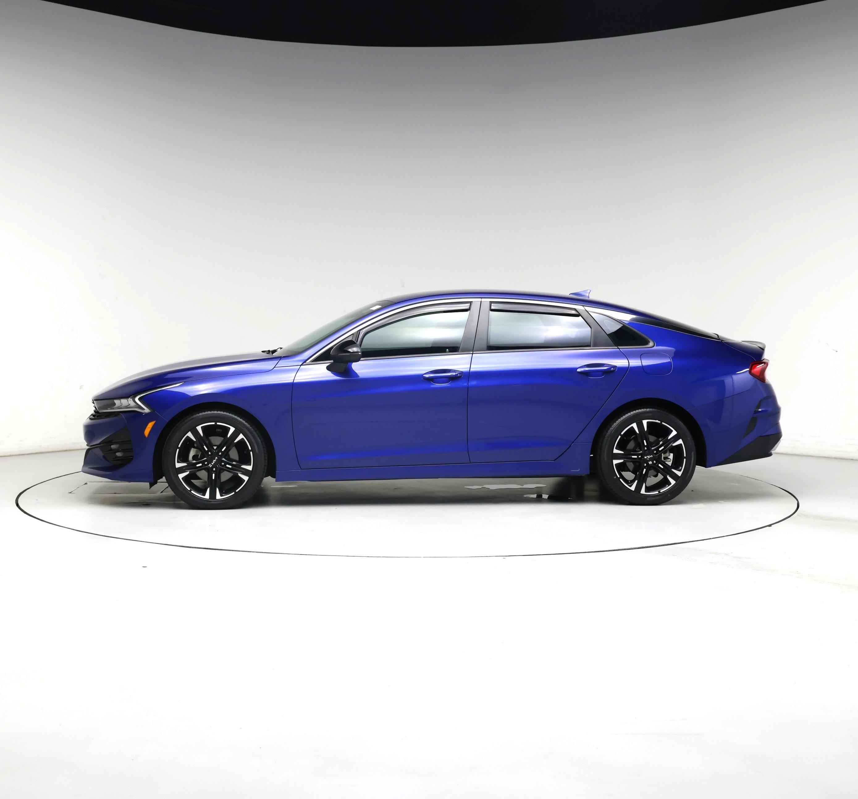 Thumbnail: 2022 Kia K5 - 3