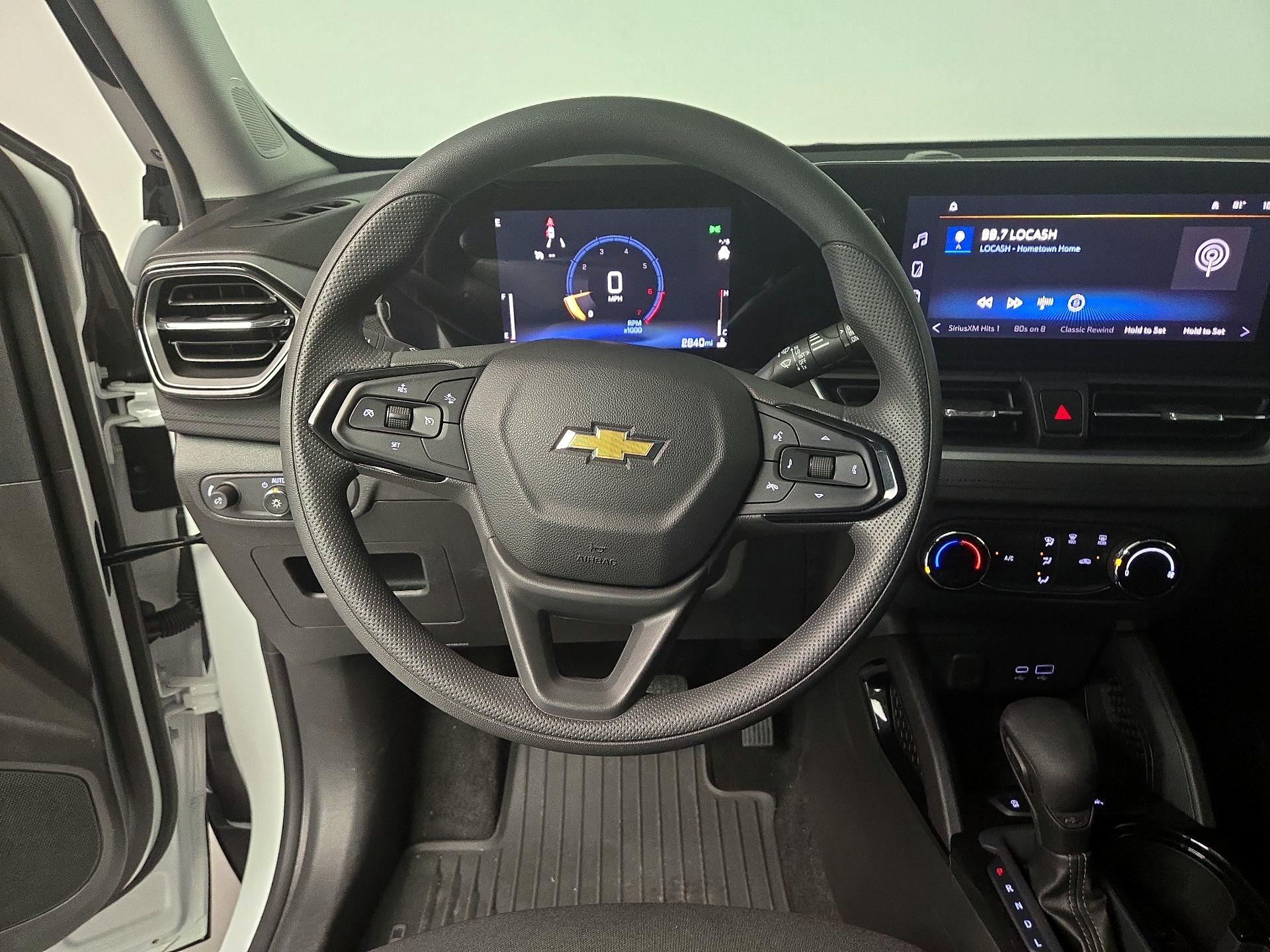 Thumbnail: 2025 Chevrolet TrailBlazer - 10