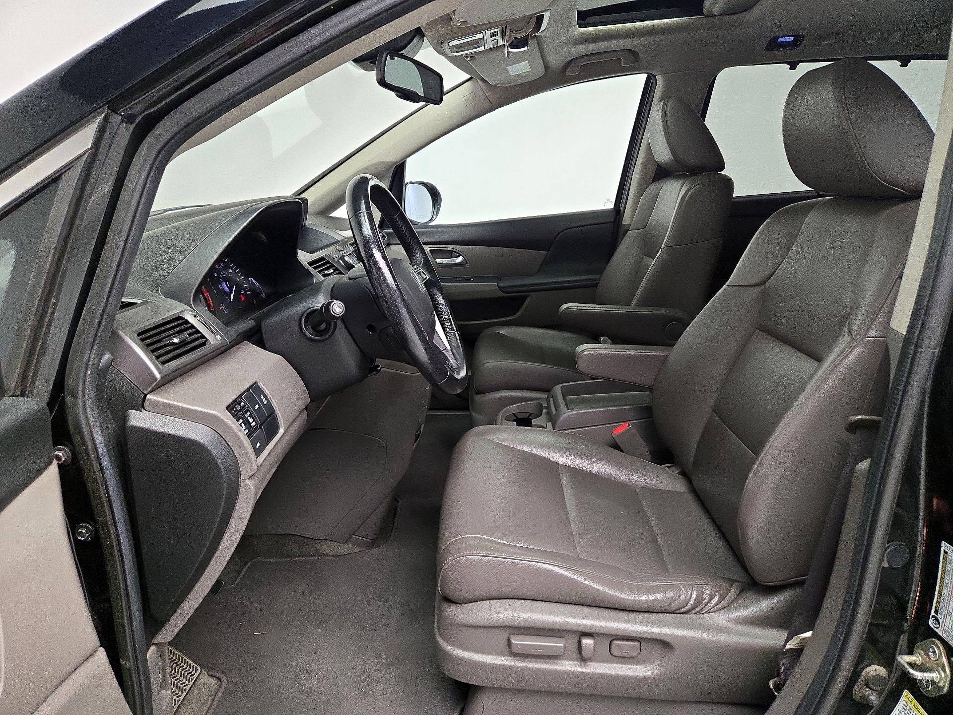 Thumbnail: 2014 Honda Odyssey - 11