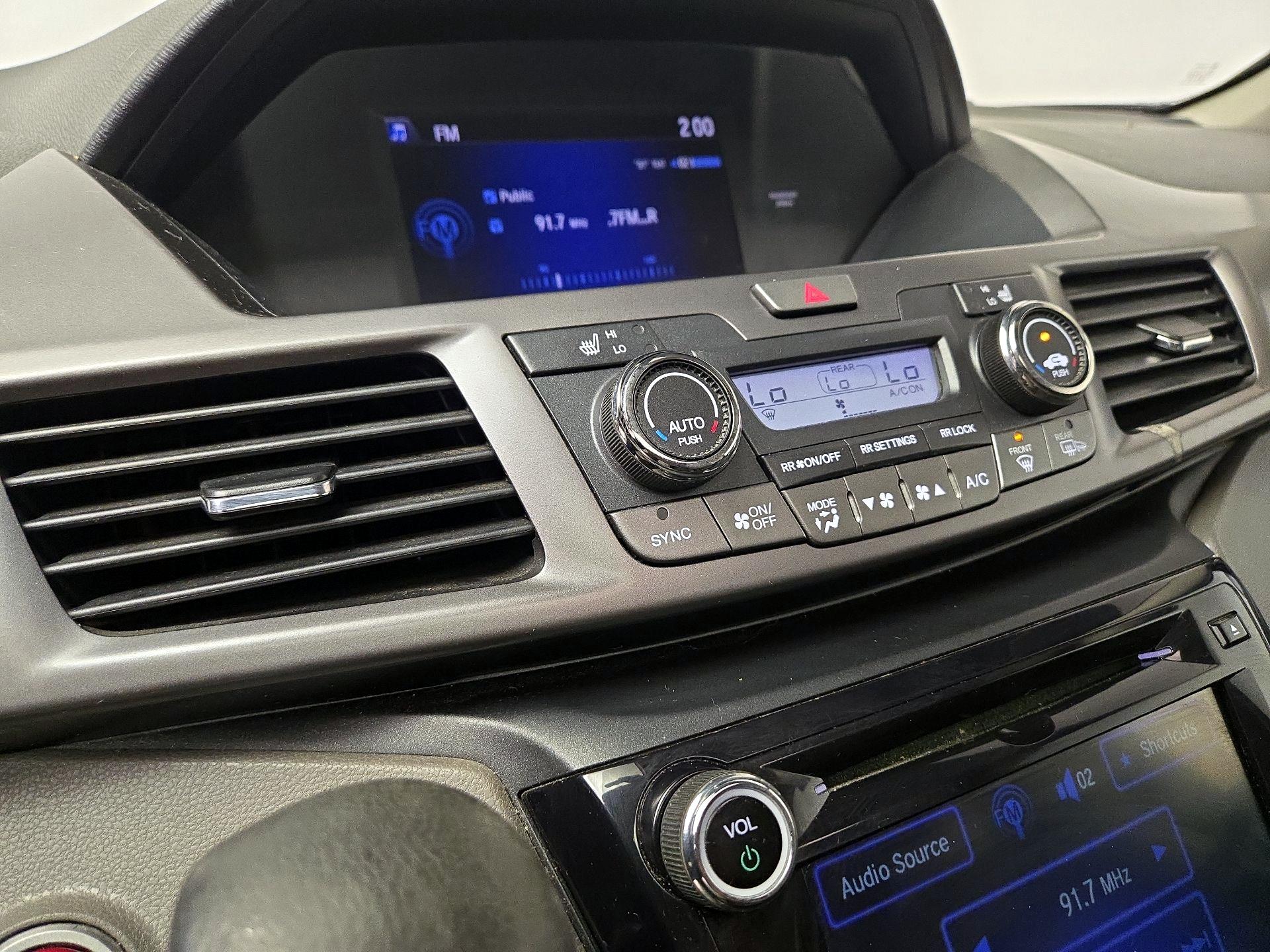 Thumbnail: 2014 Honda Odyssey - 16