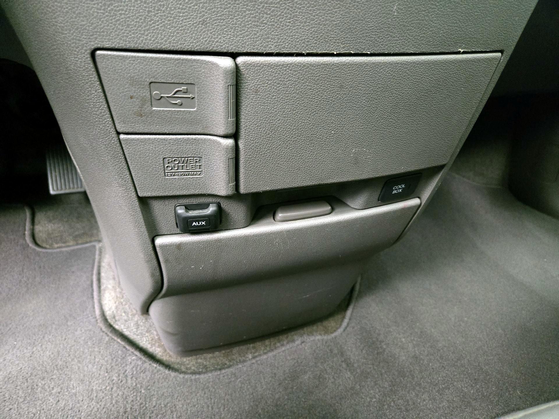 Thumbnail: 2014 Honda Odyssey - 18