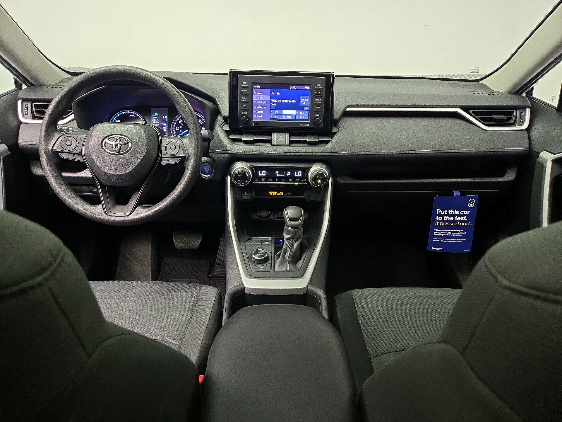 Thumbnail: 2022 Toyota RAV4 - 9