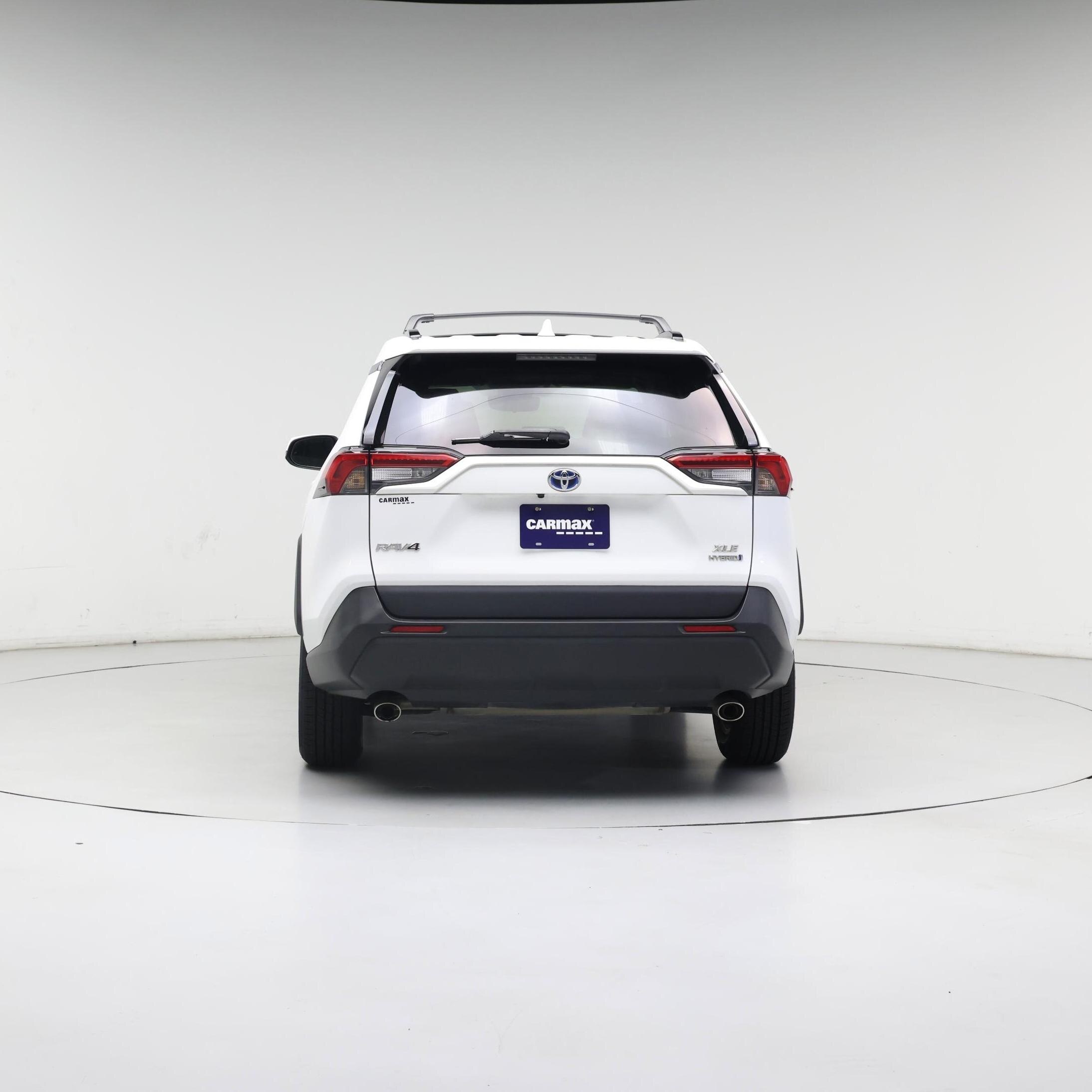 Thumbnail: 2022 Toyota RAV4 - 6