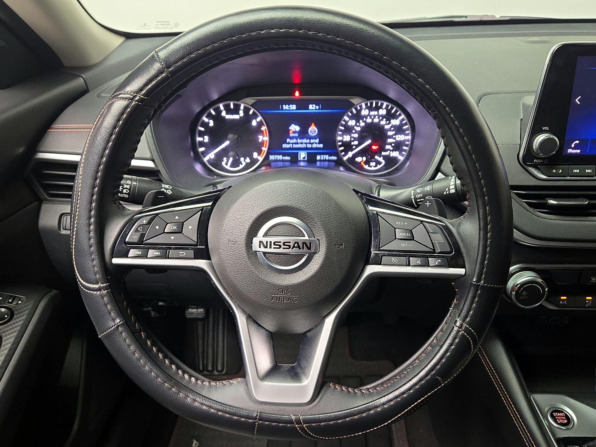 Thumbnail: 2021 Nissan Altima - 10