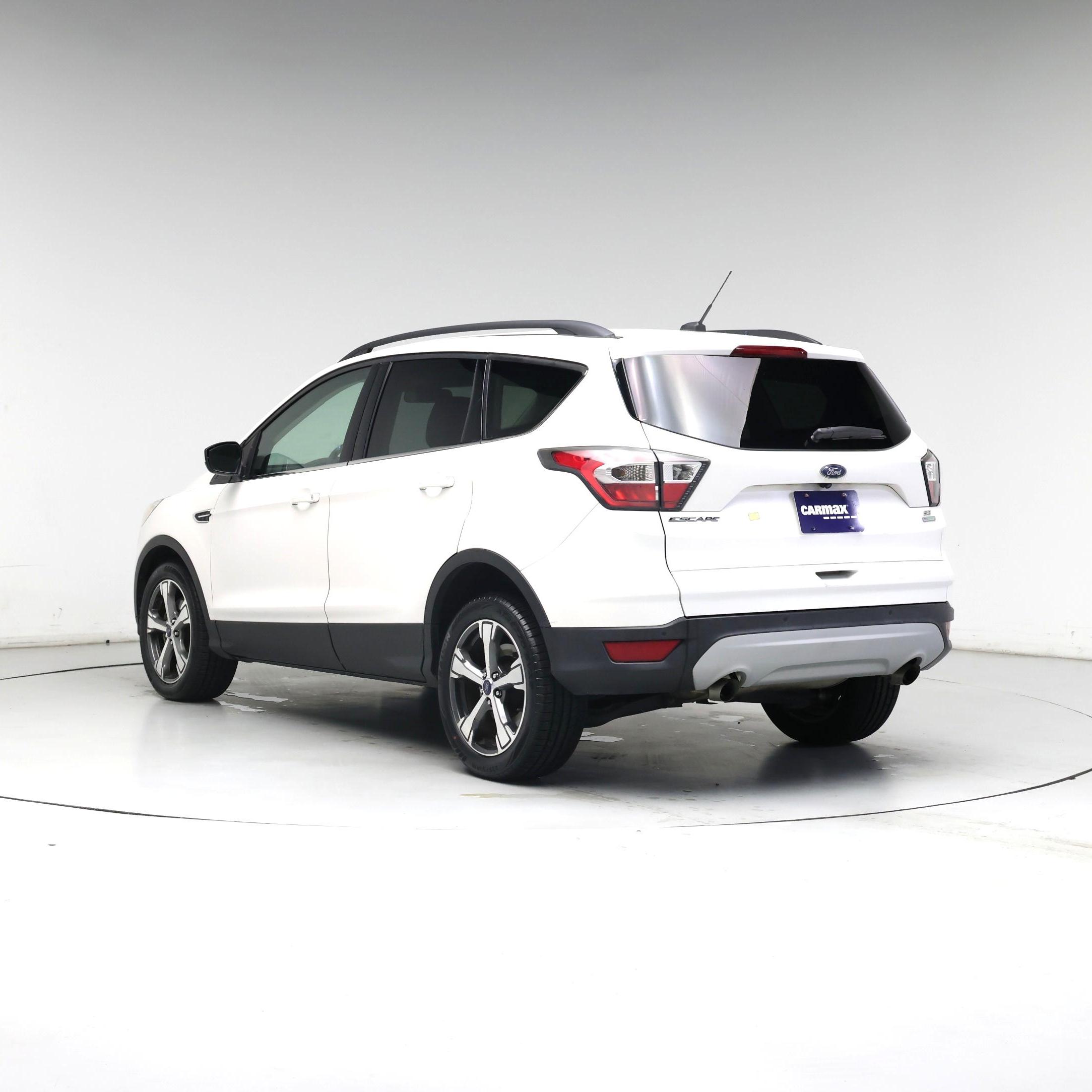 Thumbnail: 2017 Ford Escape - 2