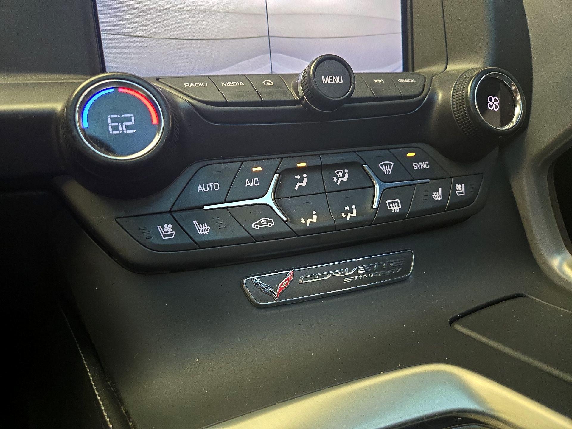 Thumbnail: 2016 Chevrolet Corvette - 16