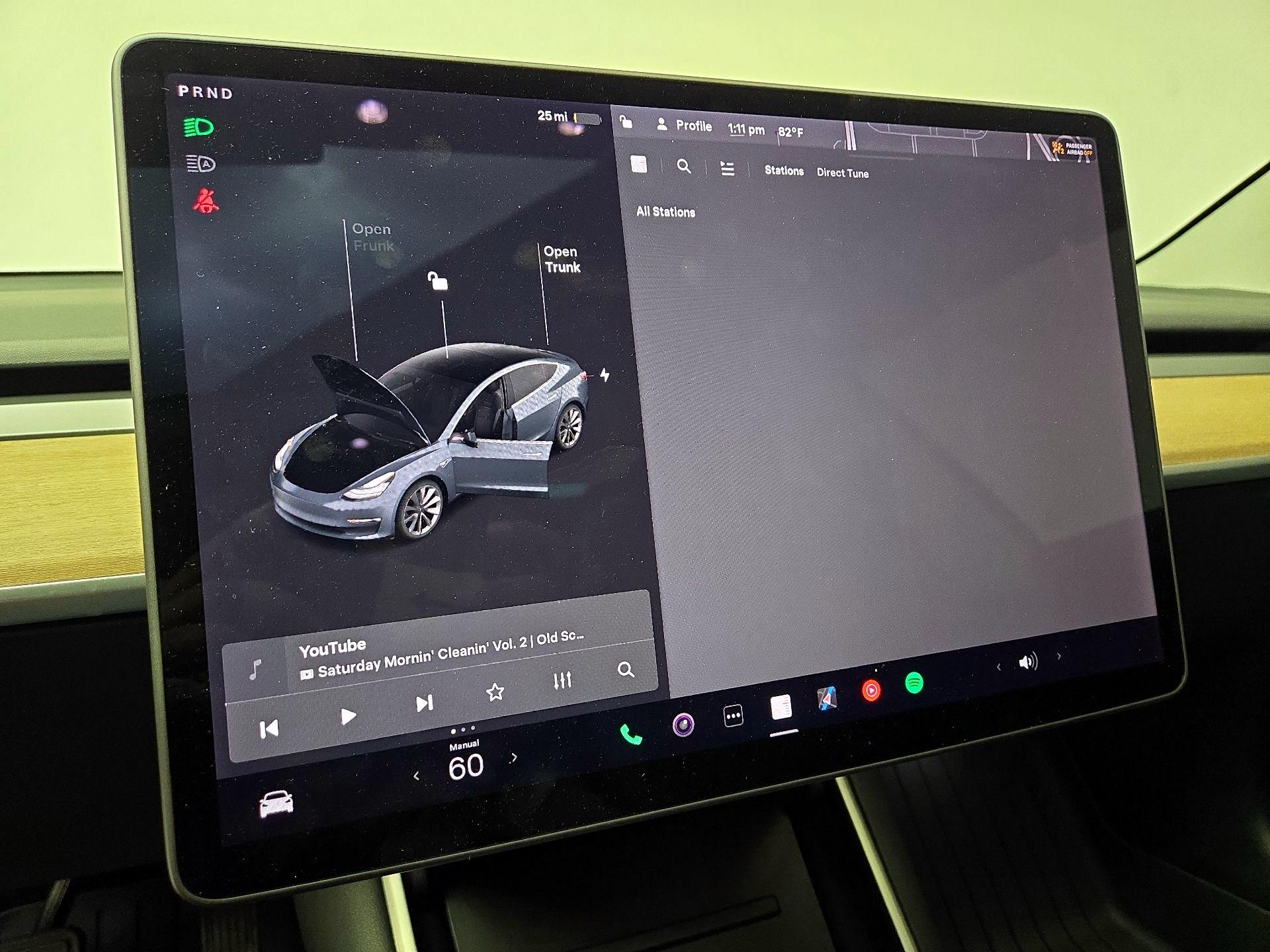 Thumbnail: 2020 Tesla Model 3 - 15