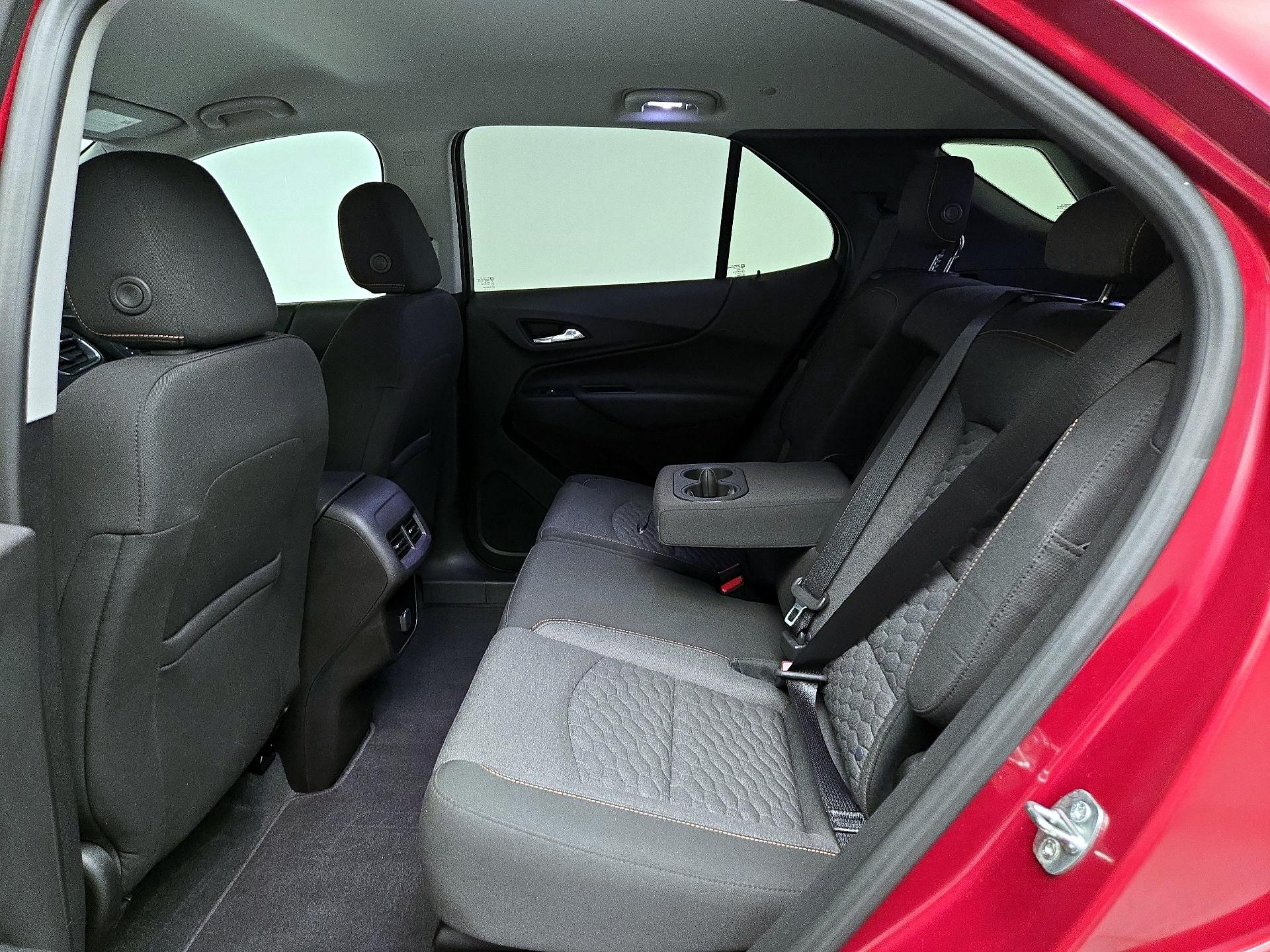 Thumbnail: 2018 Chevrolet Equinox - 19