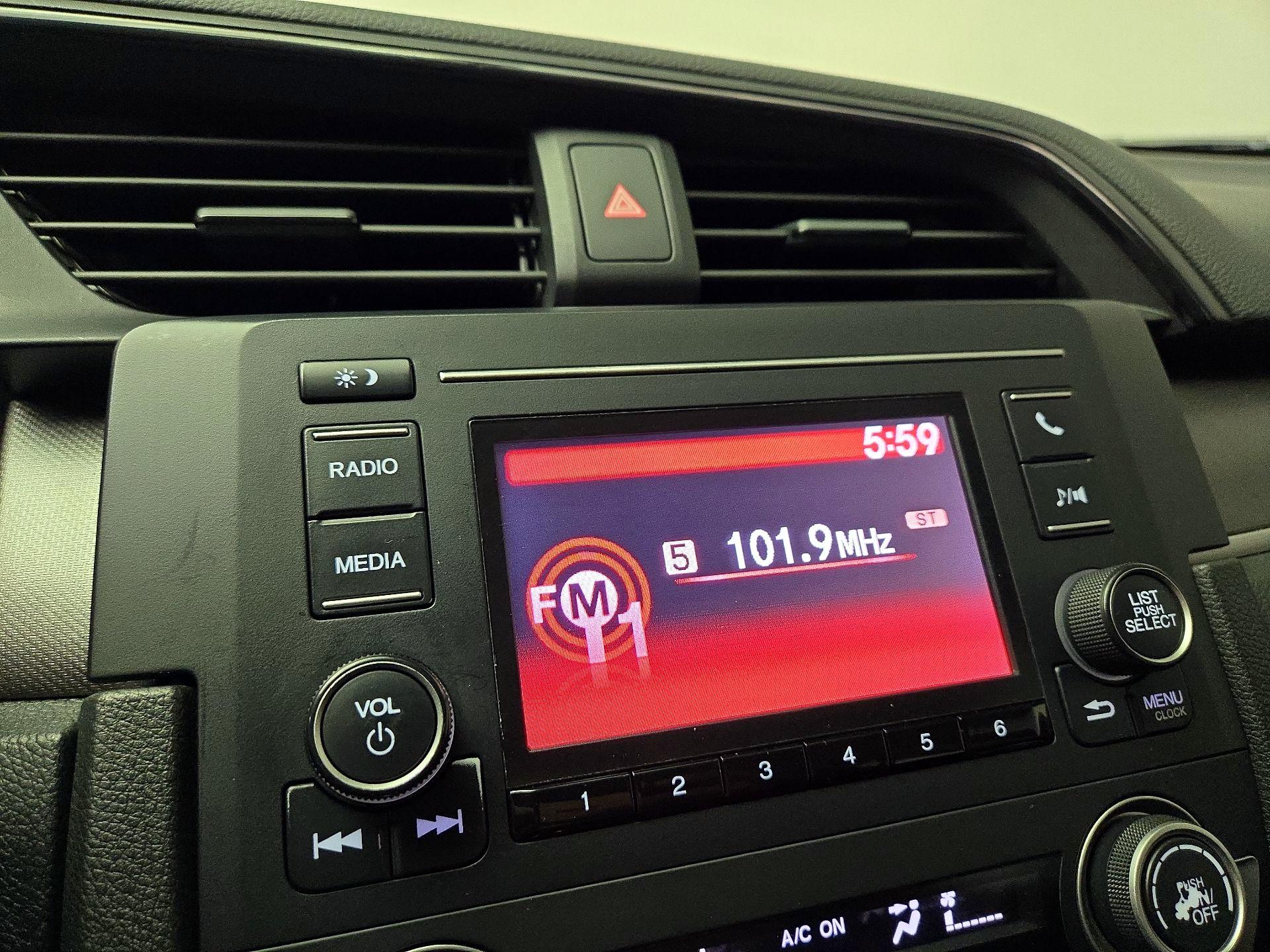 Thumbnail: 2016 Honda Civic - 15