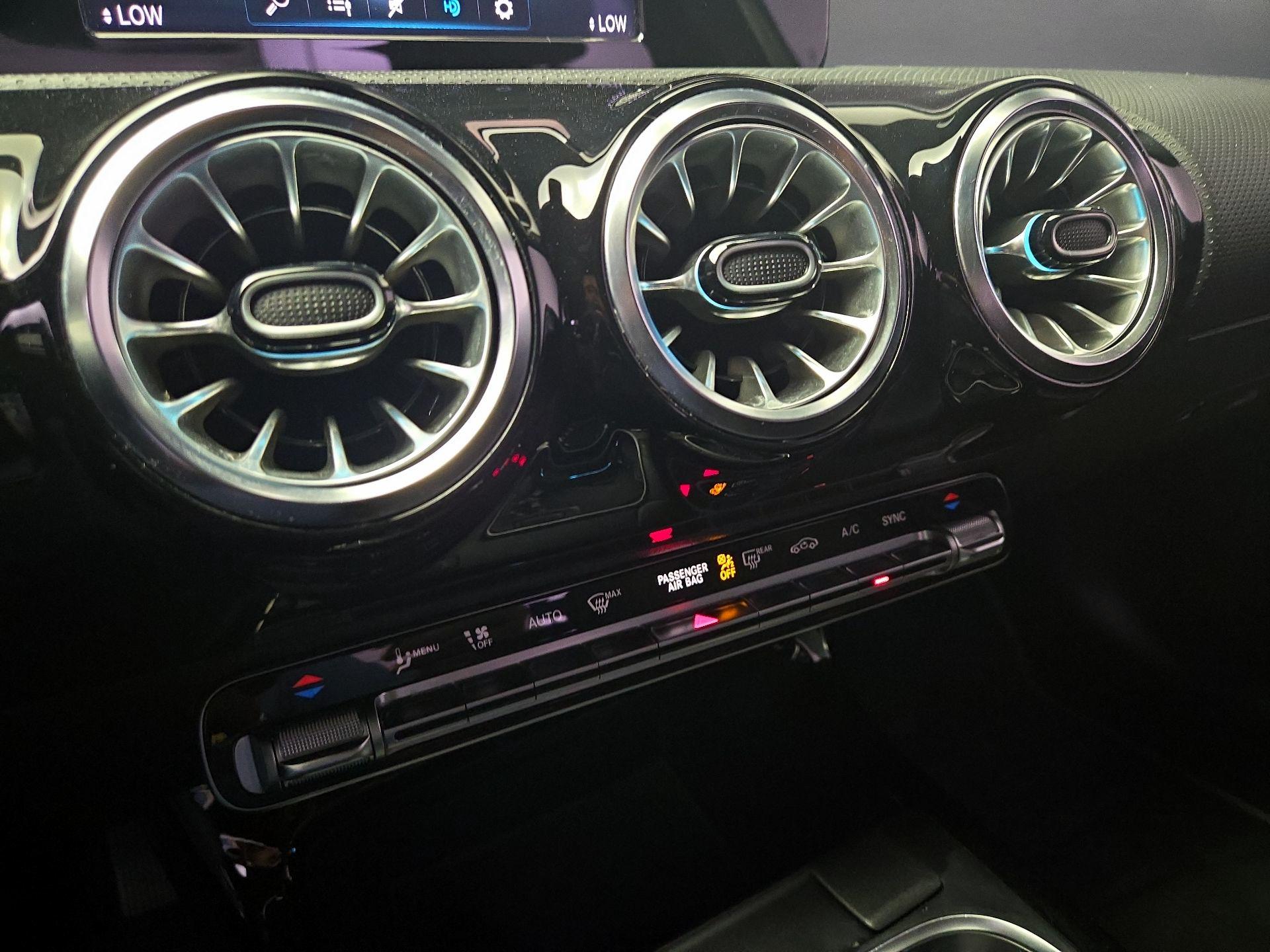 Thumbnail: 2022 Mercedes-Benz A-Class - 16