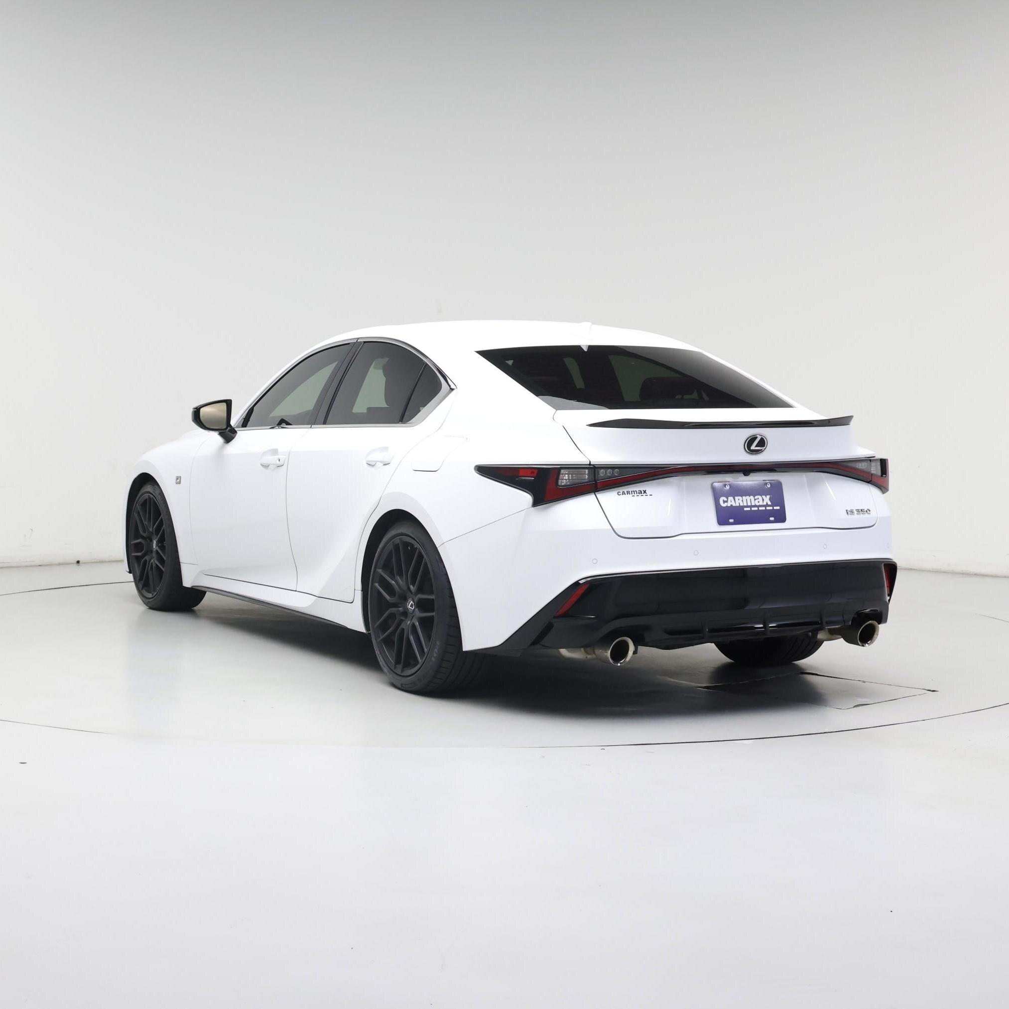 Thumbnail: 2022 Lexus IS - 2