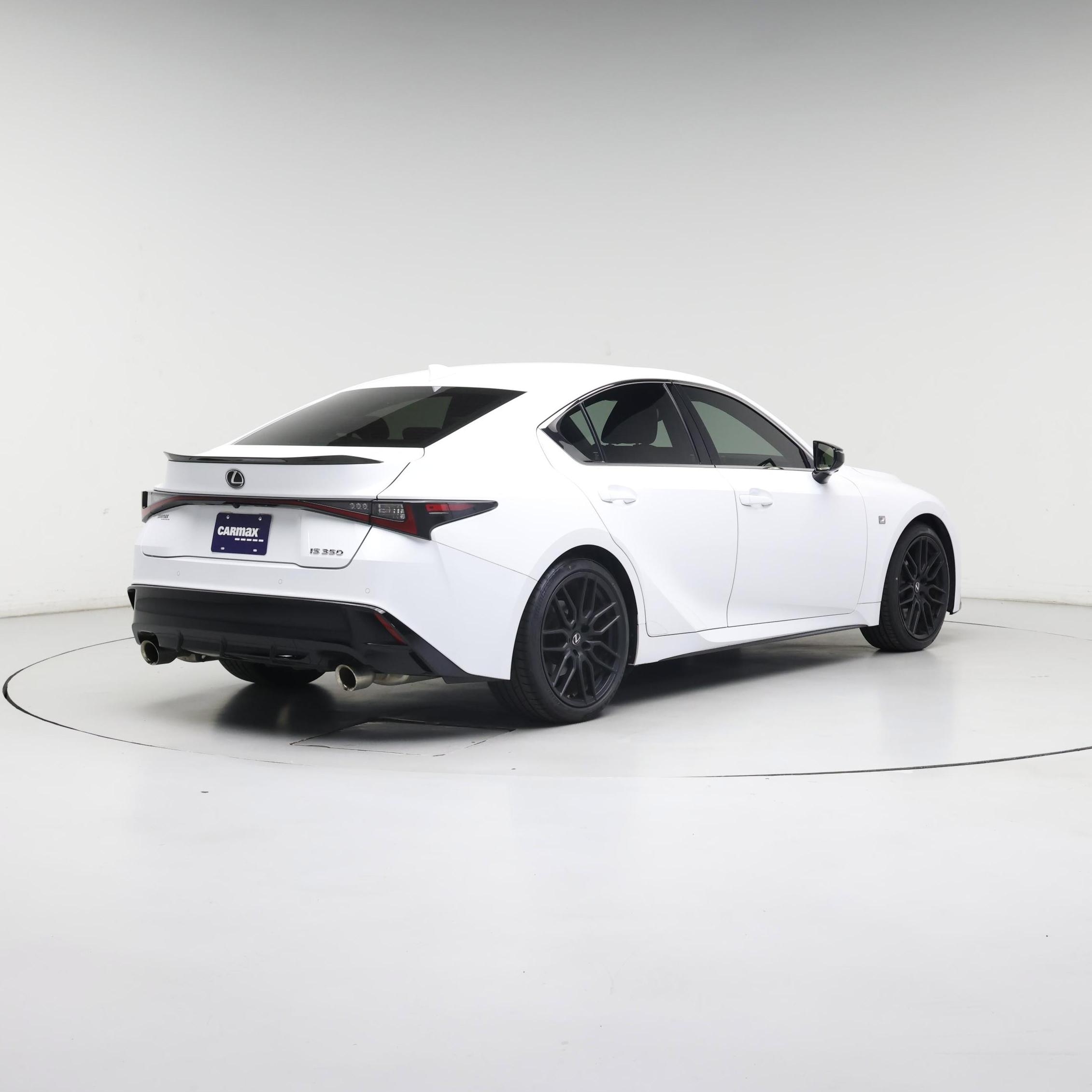 Thumbnail: 2022 Lexus IS - 8
